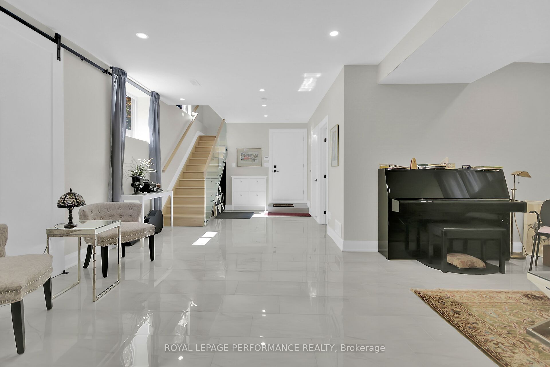 525 Edison Avenue Property Photo 25
