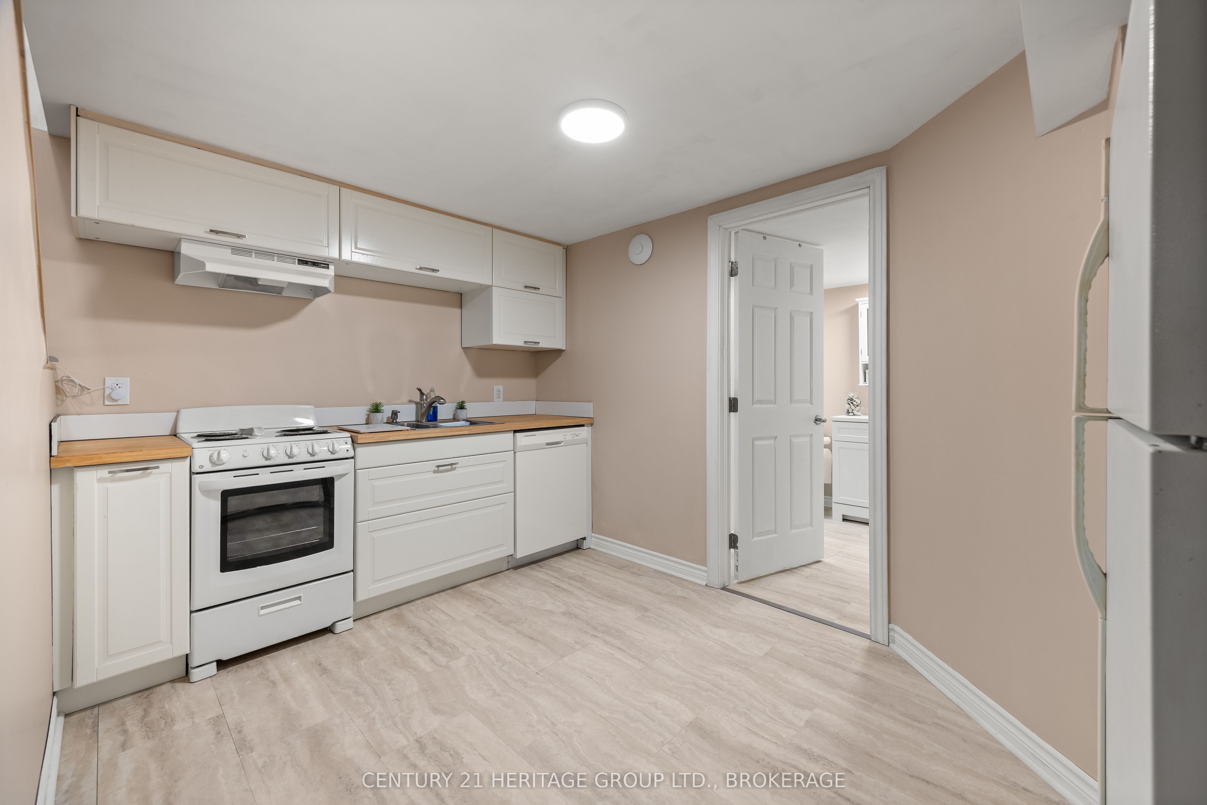 4212 Pine Ridge Drive Property Photo 34