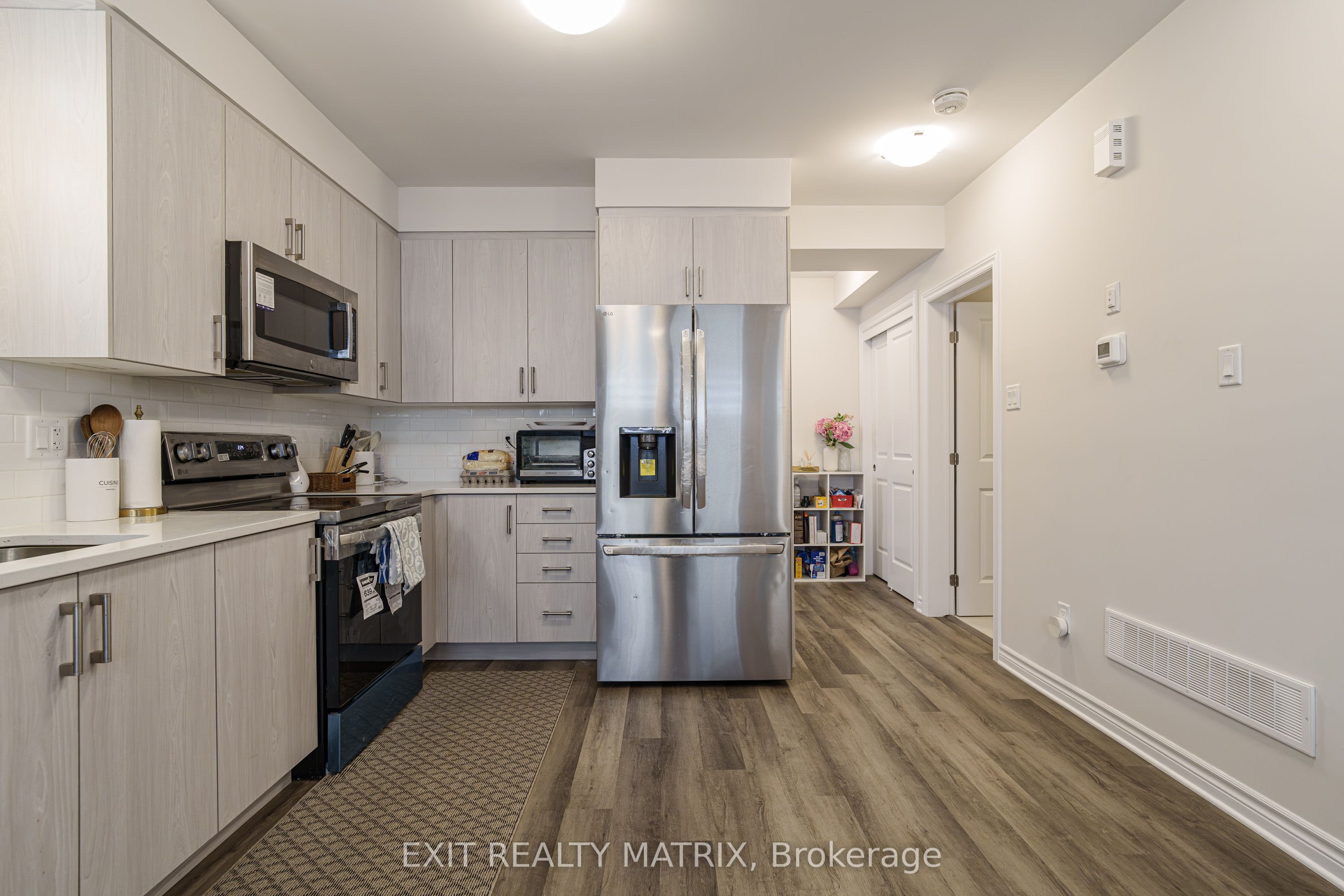 161 Massalia Crescent B Property Photo 15
