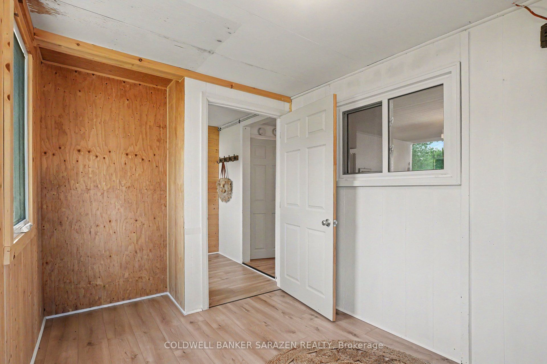 33 B Oakdale Lane Property Photo 12