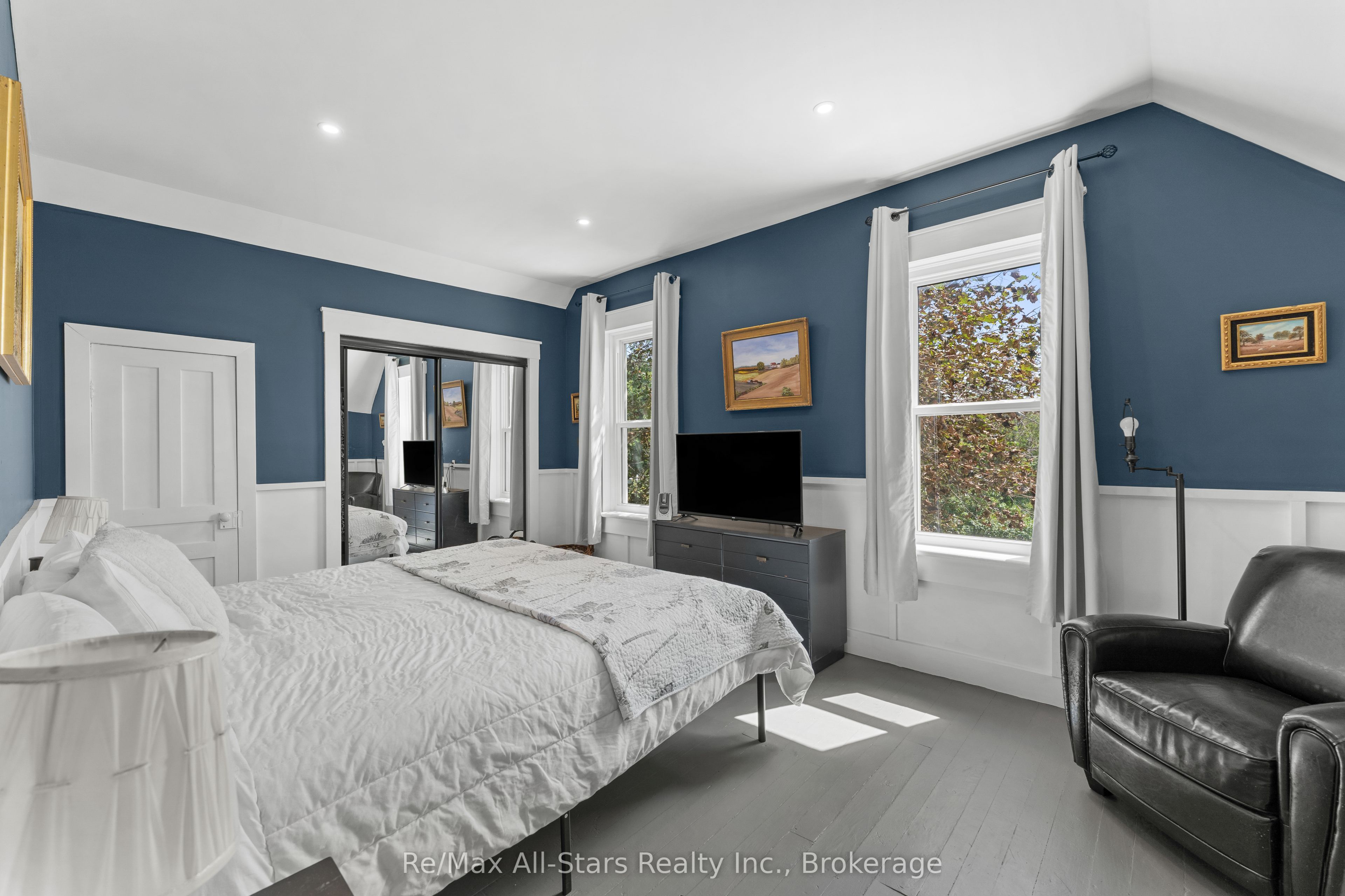 21 Francis Street E Property Photo 21