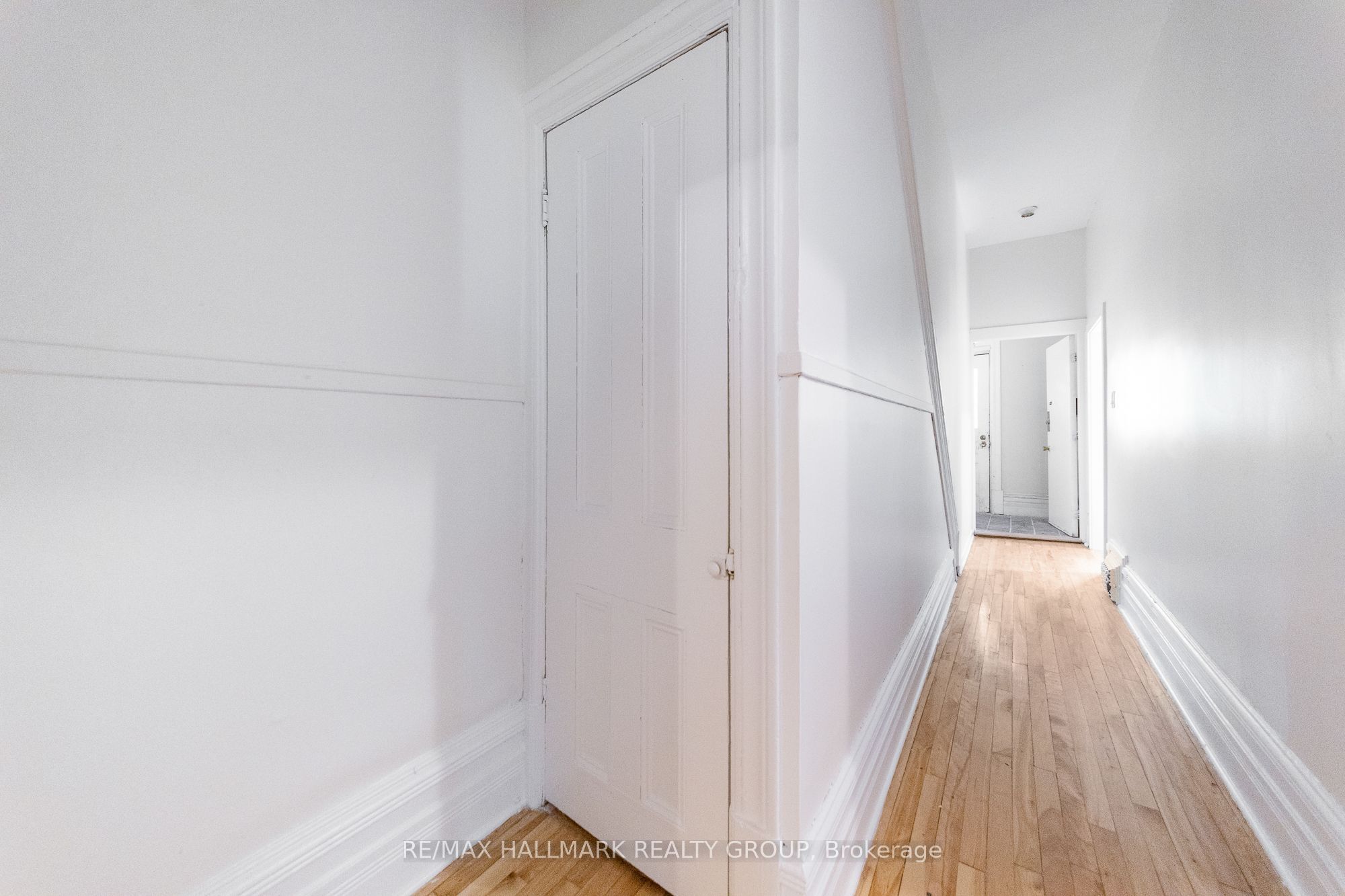 127 Henderson Avenue Unit A Property Photo 9