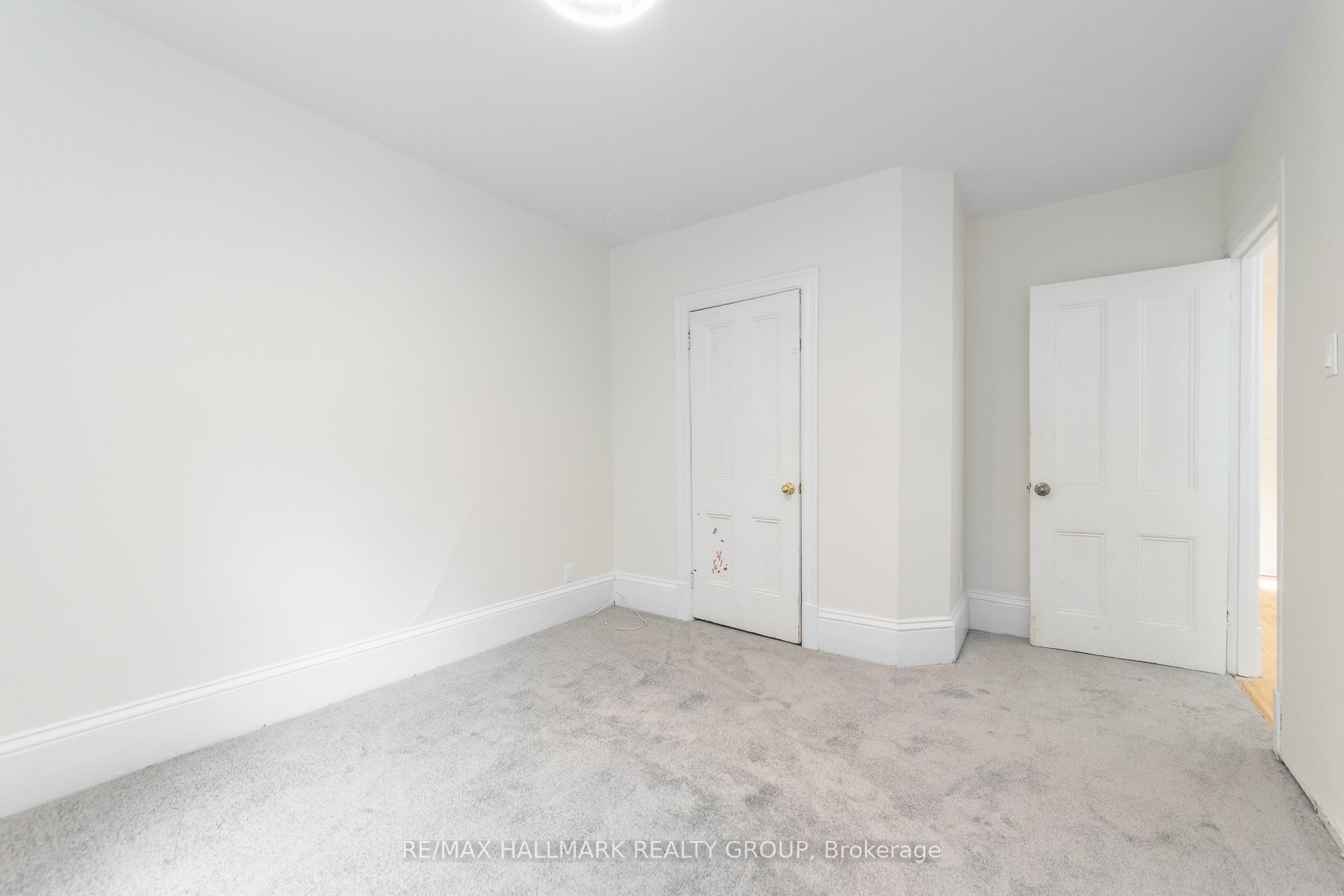 127 Henderson Avenue Unit A Property Photo 10
