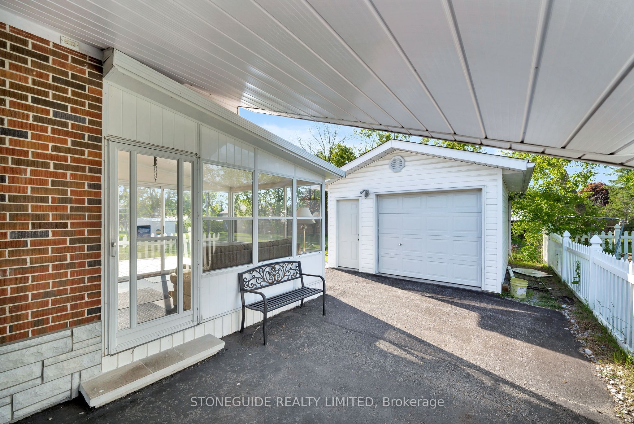 5 Armour Court Property Photo 36