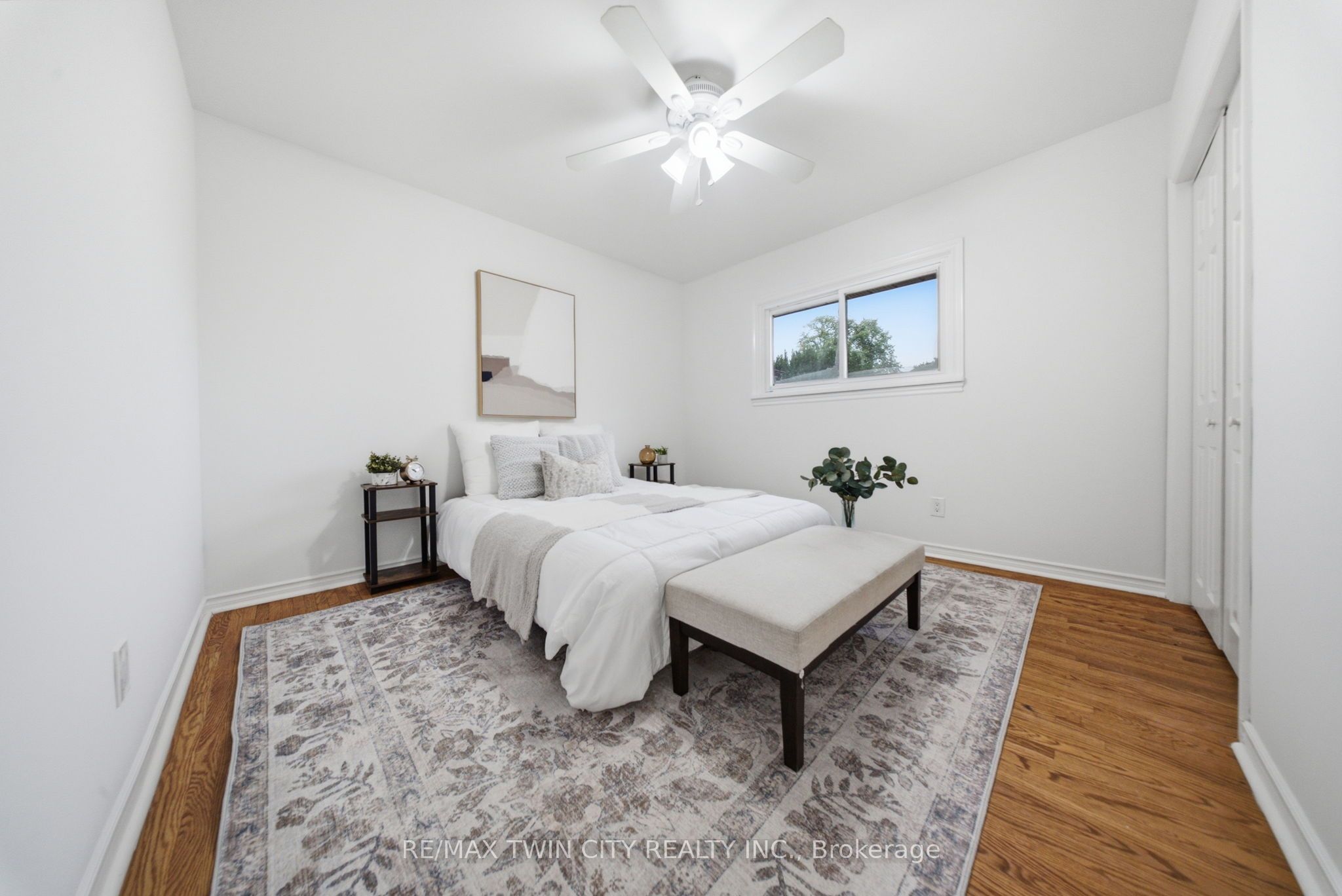 2 Frontenac Avenue Property Photo 15