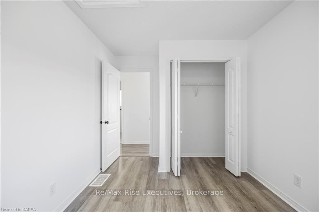 1653 Crimson Crescent Property Photo 26