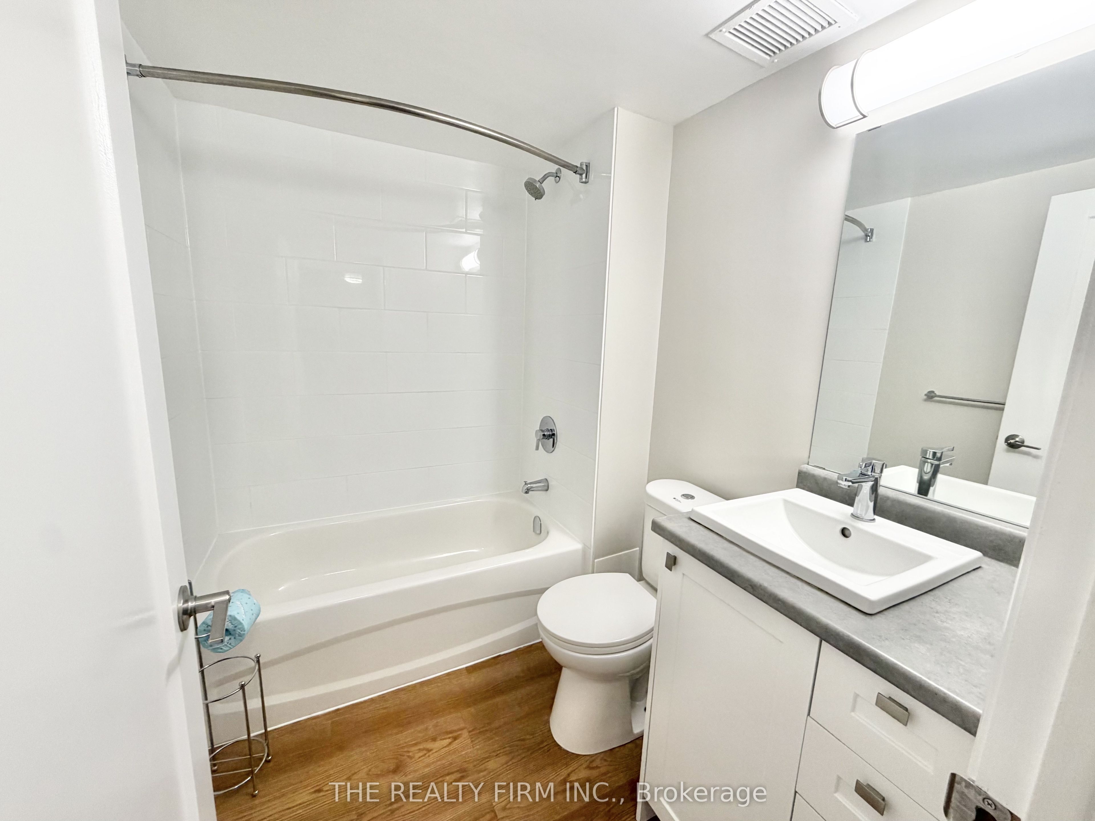 10 Beechwood Place 409 Property Photo 10