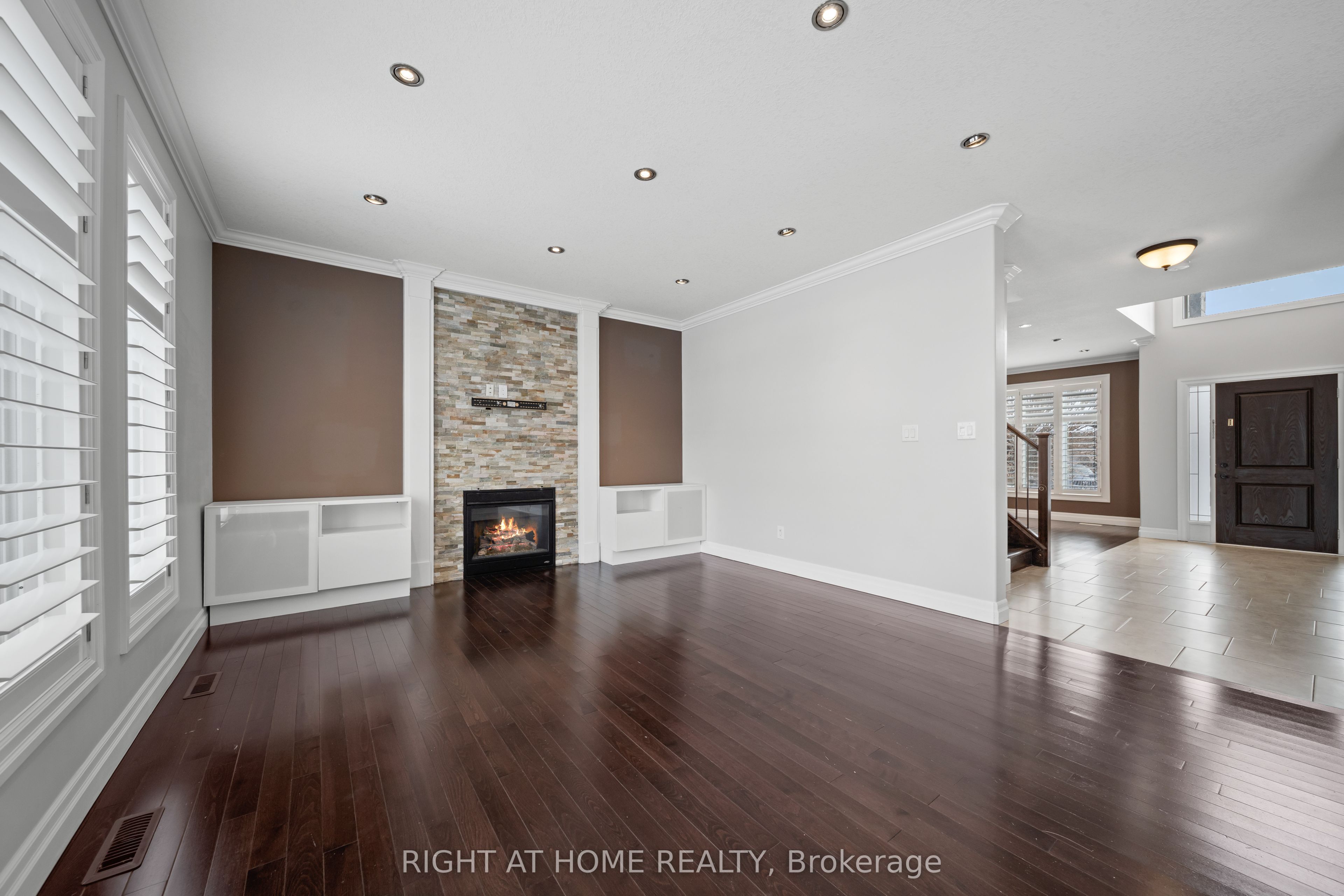 6540 Upper Canada Cross Property Photo 7