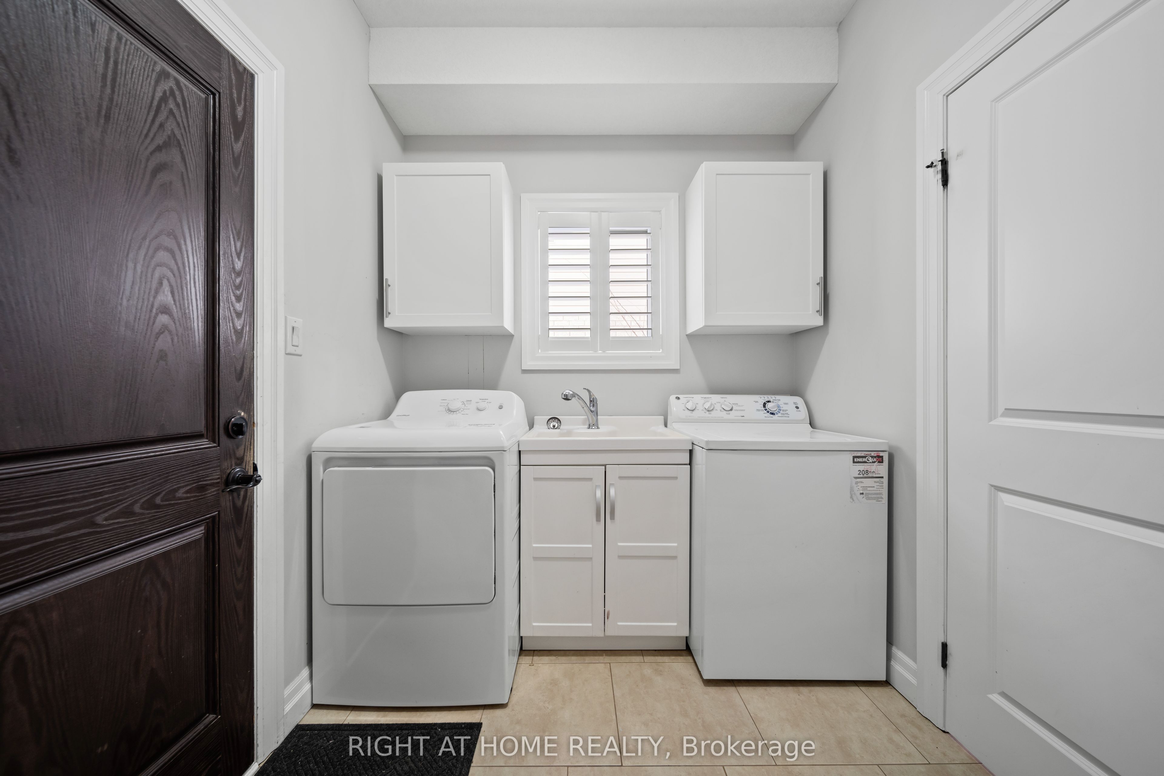 6540 Upper Canada Cross Property Photo 16
