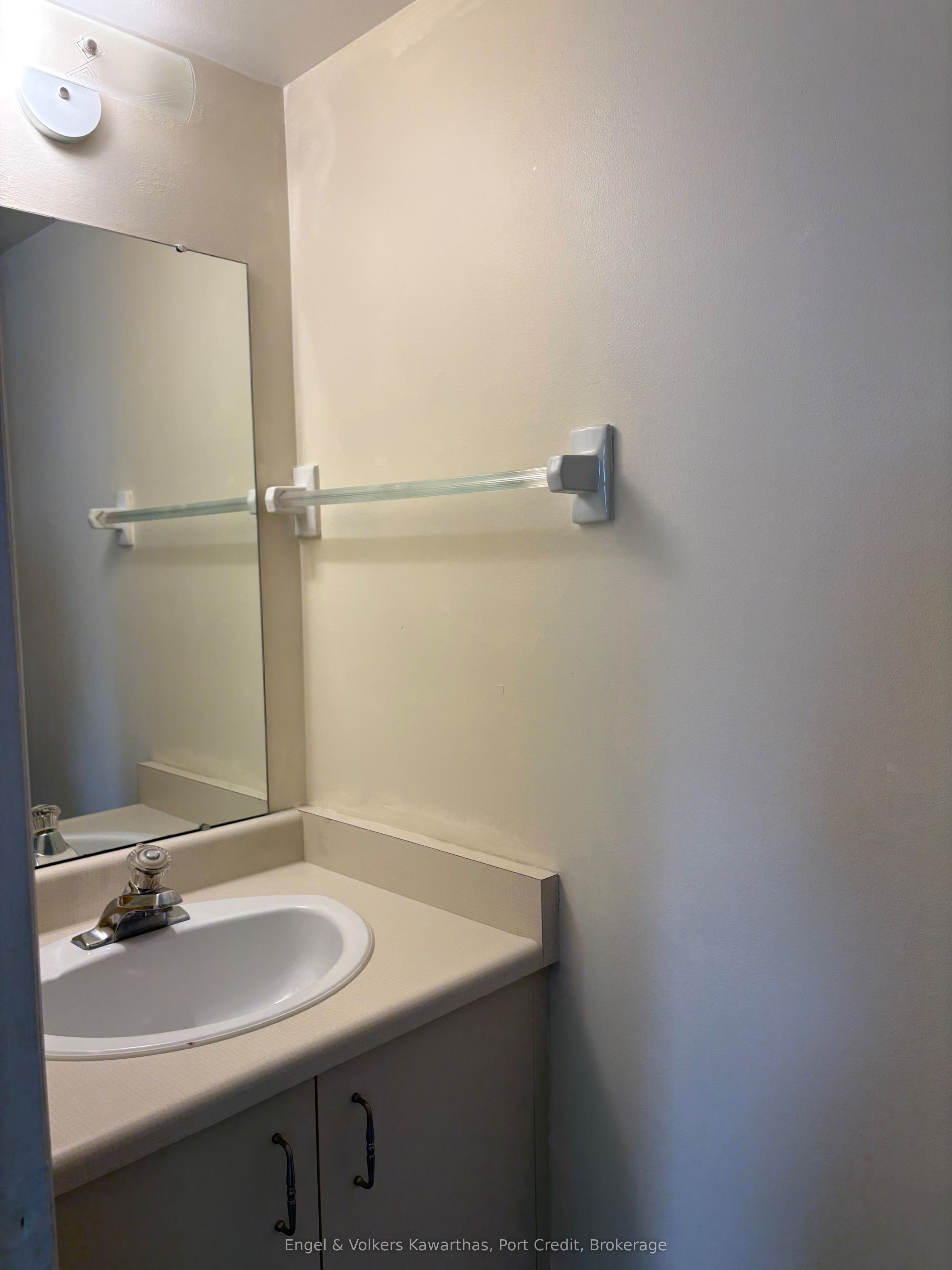 1429 Clearview Drive 204 Property Photo 12