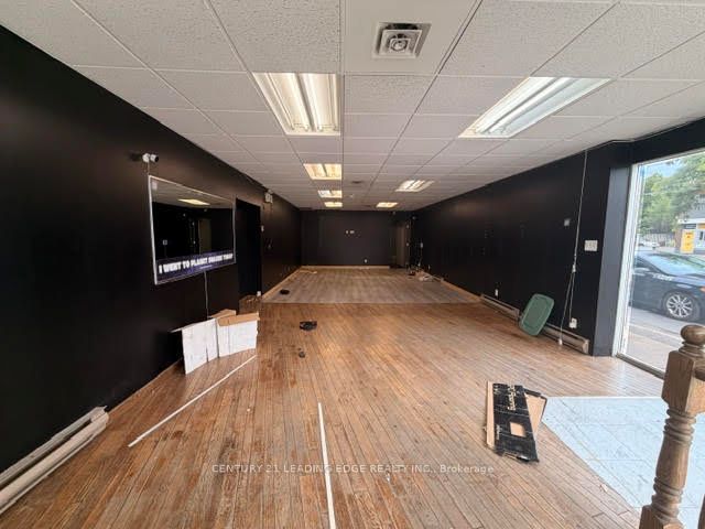 783 Barton Street Property Photo 4