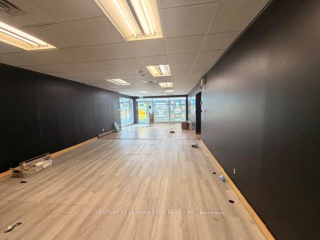 783 Barton Street Property Photo 6
