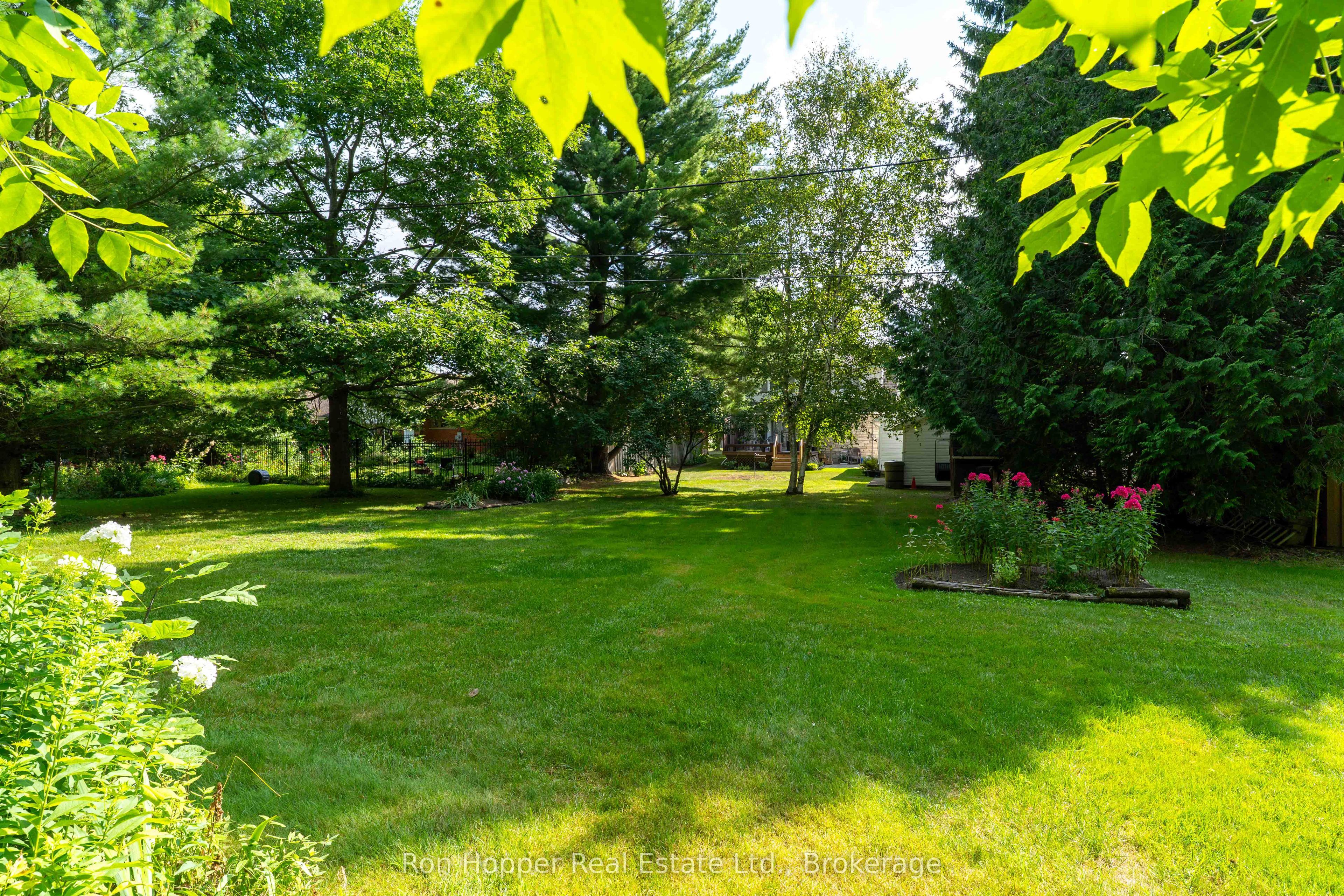 680 W 6th Avenue W Property Photo 35
