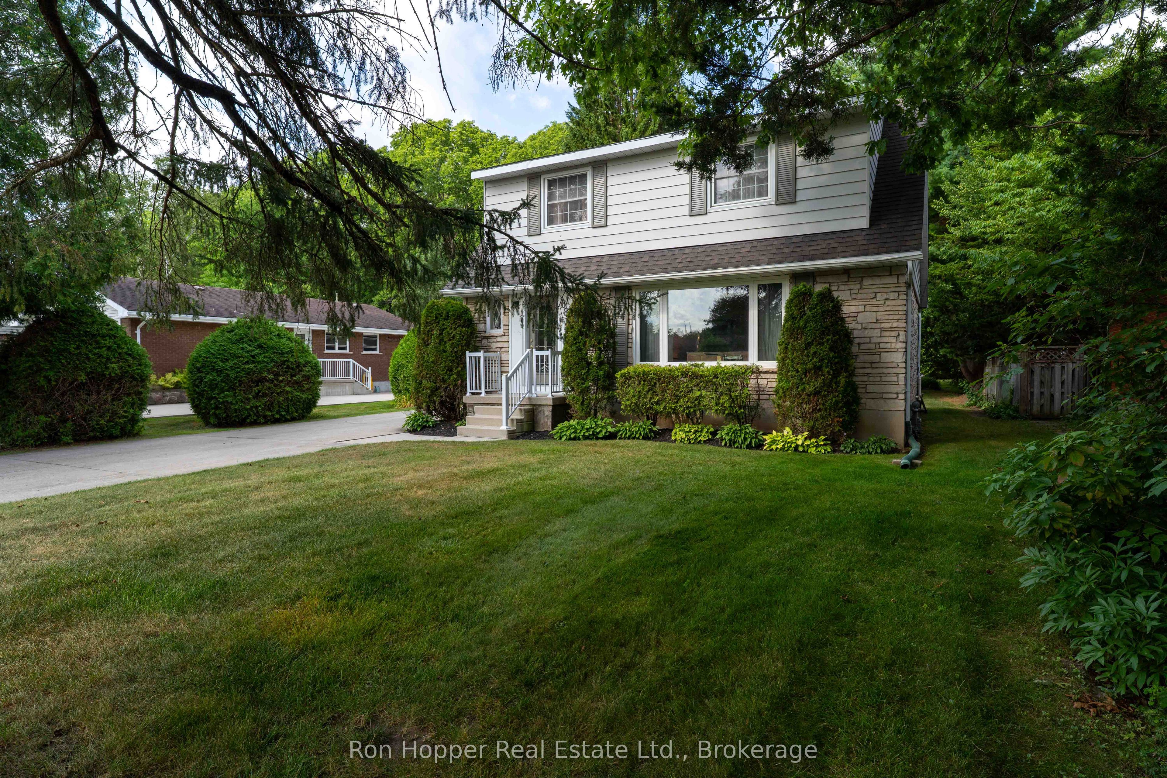 680 W 6th Avenue W Property Photo 37