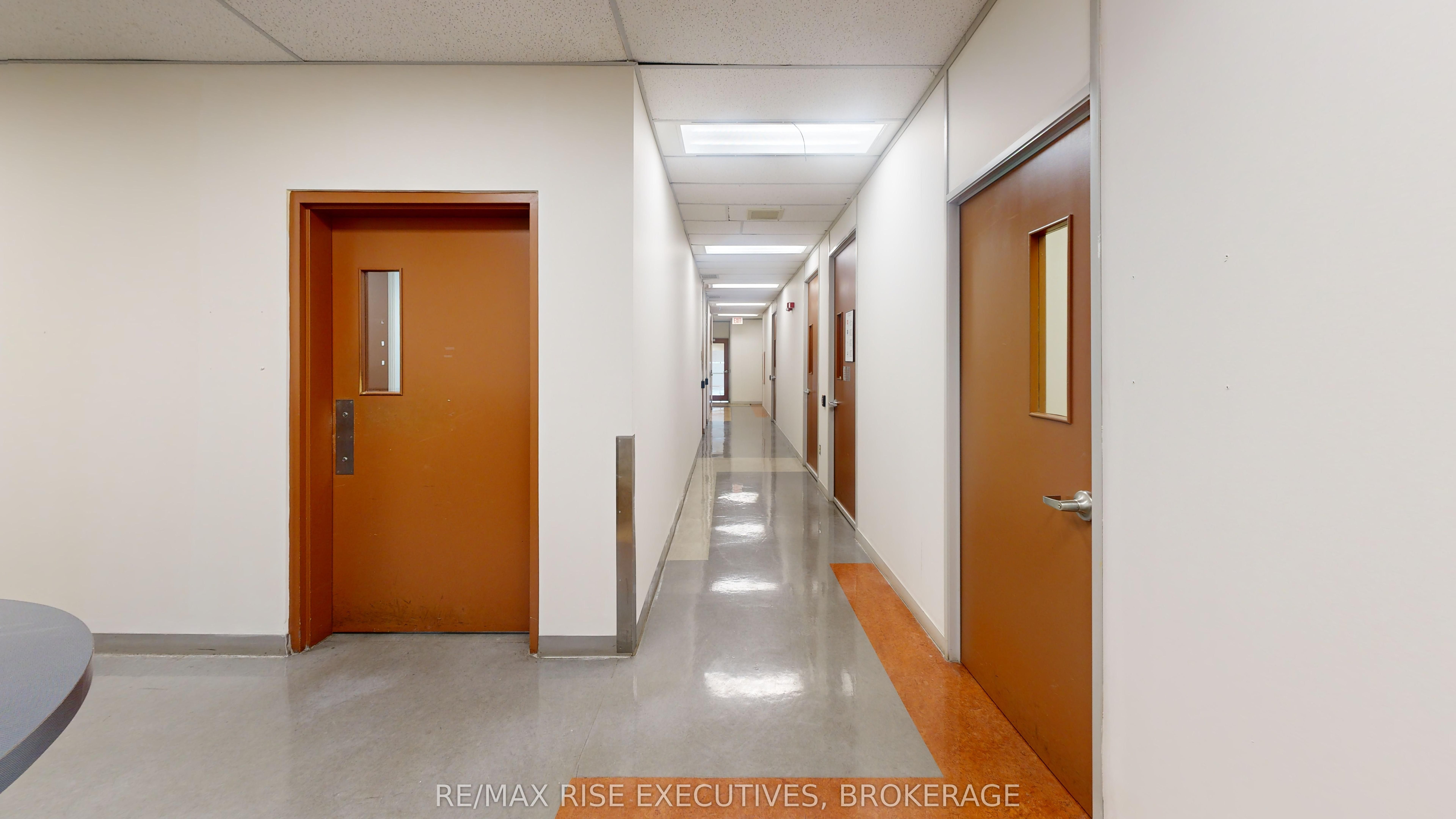 49 Place D' Armes 501 Property Photo 16