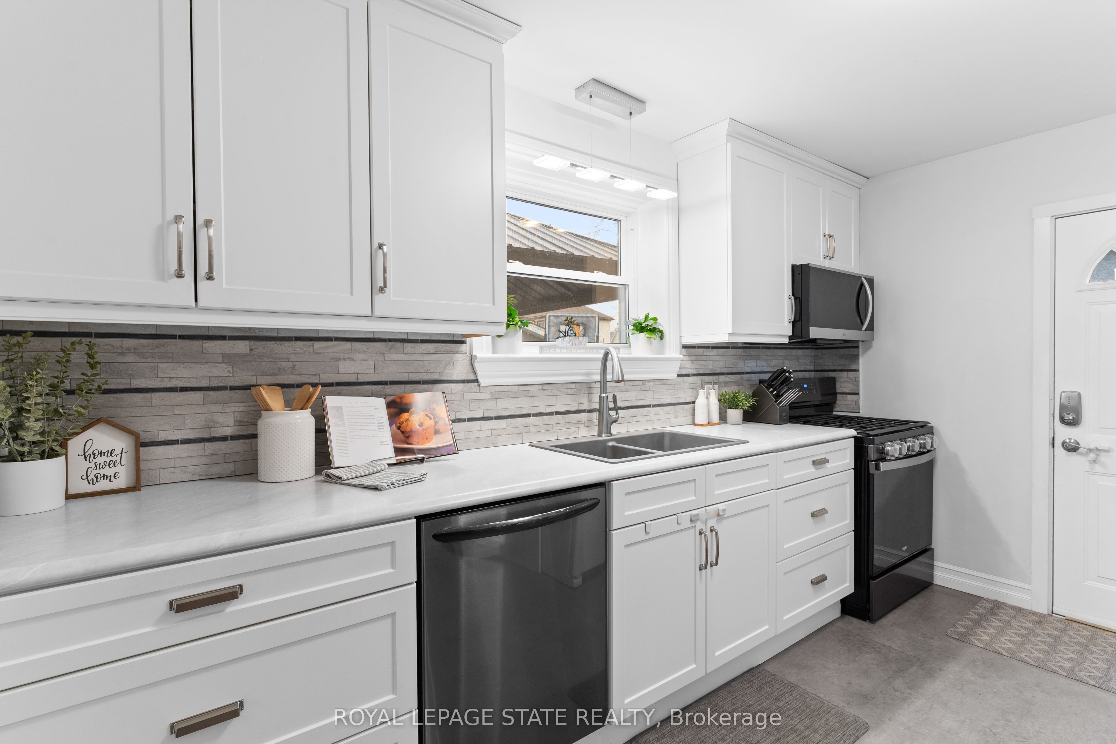 109 Wilton Avenue Property Photo 3