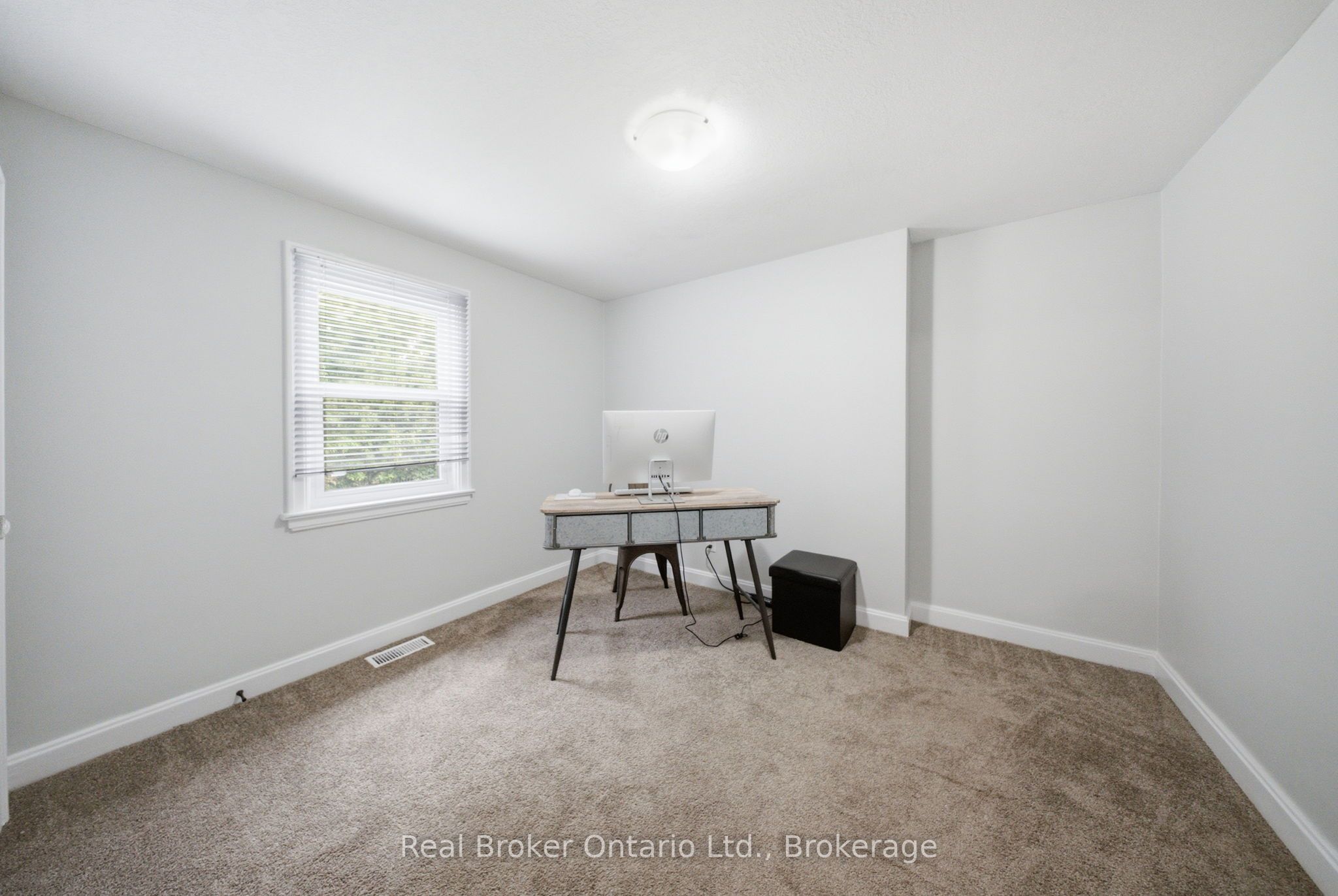 175 Grand River Avenue Property Photo 23