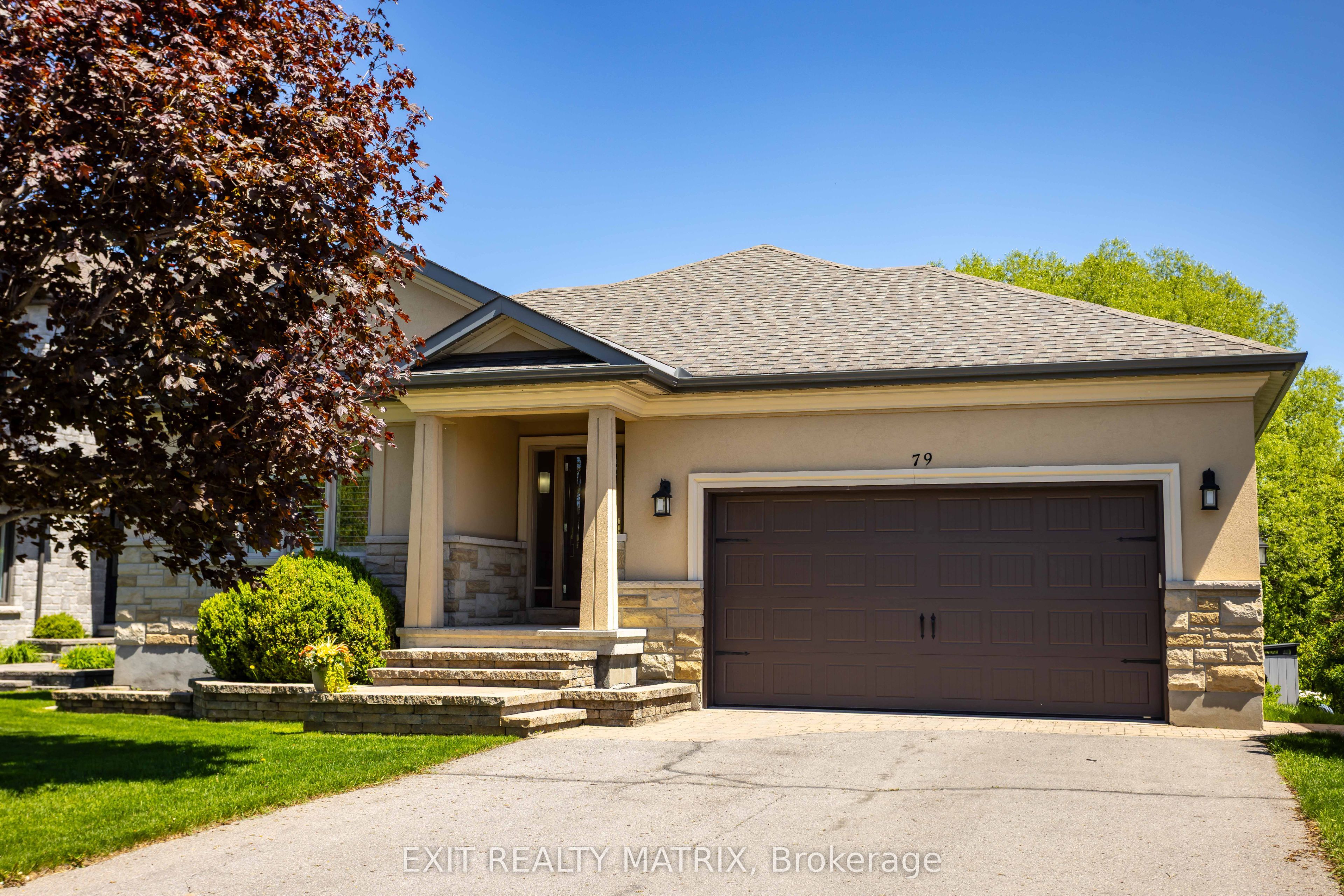 79 Radisson Drive Property Photo 3