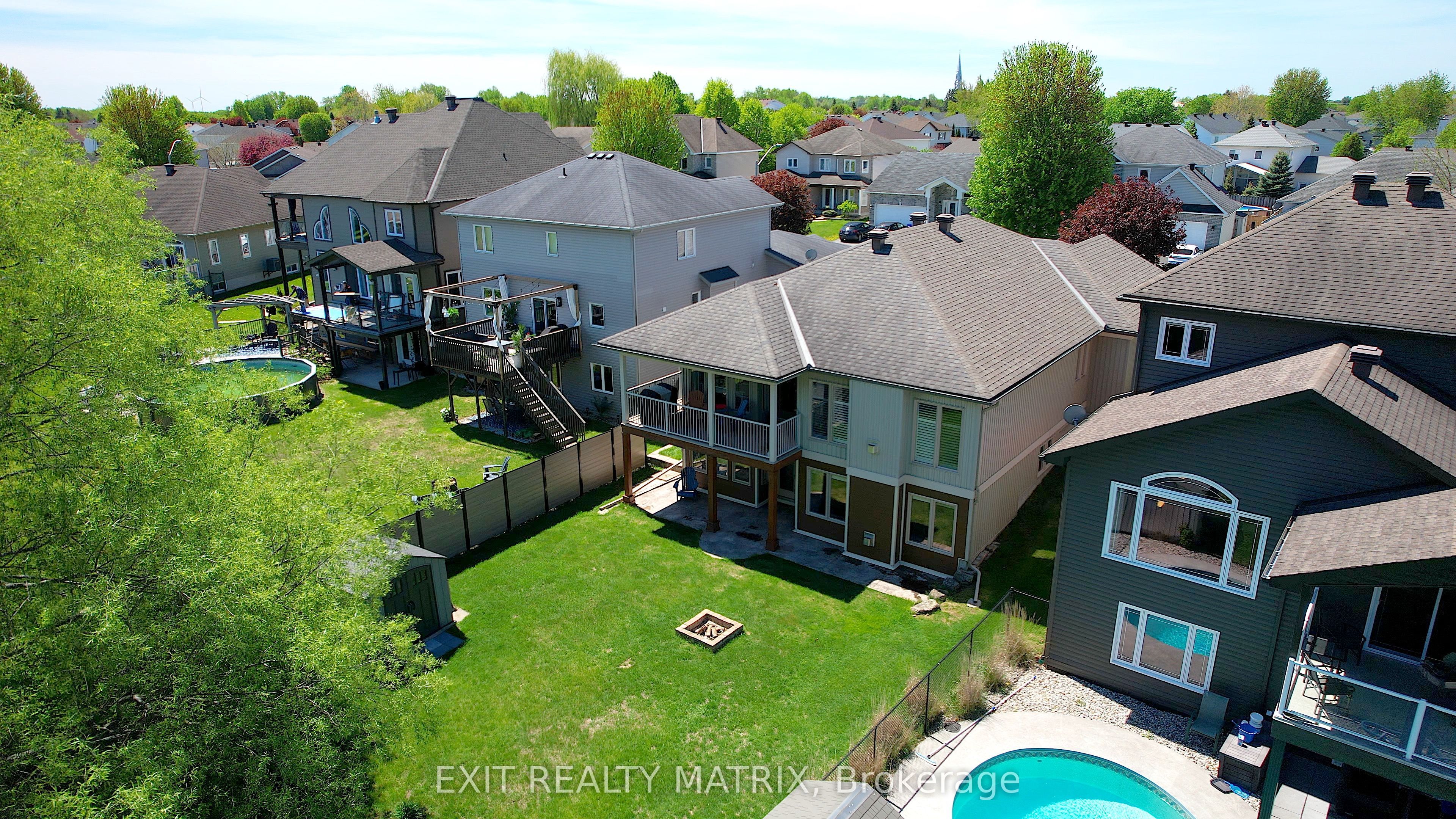 79 Radisson Drive Property Photo 47