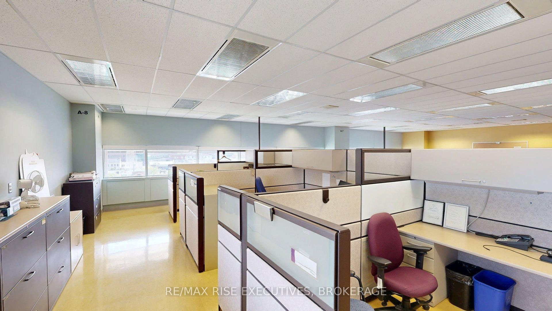 49 Place D' Armes 502 Property Photo 6