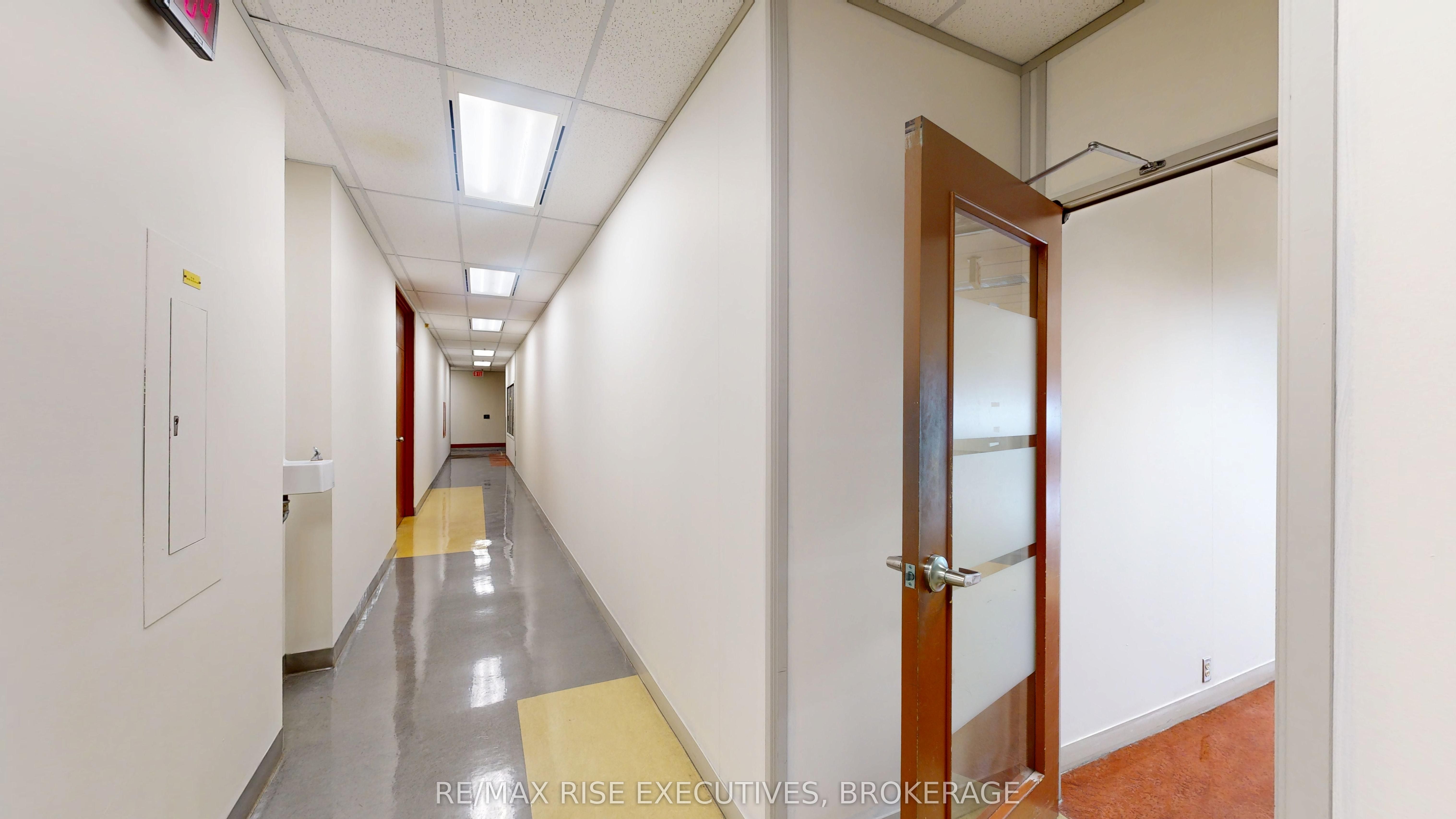 49 Place D' Armes 503 Property Photo 11