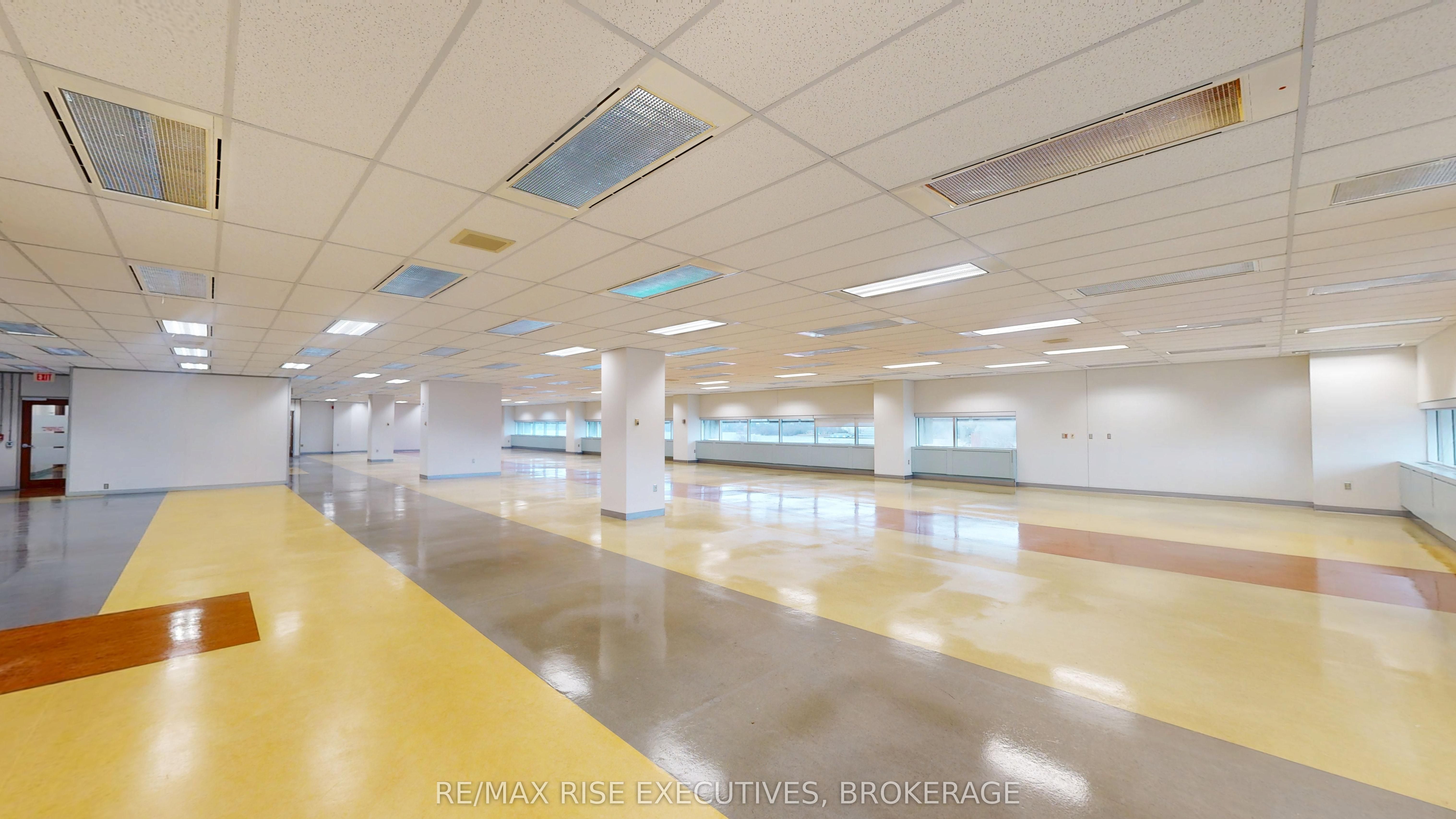 49 Place D' Armes 503 Property Photo 14