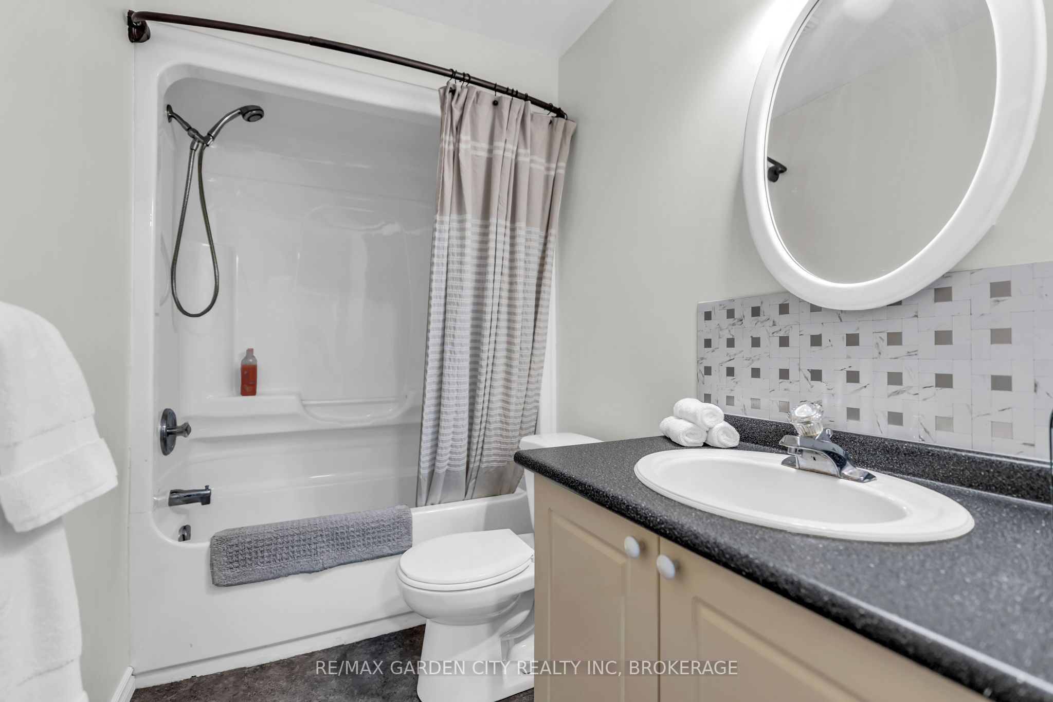 80 Beckett Boulevard Property Photo 28