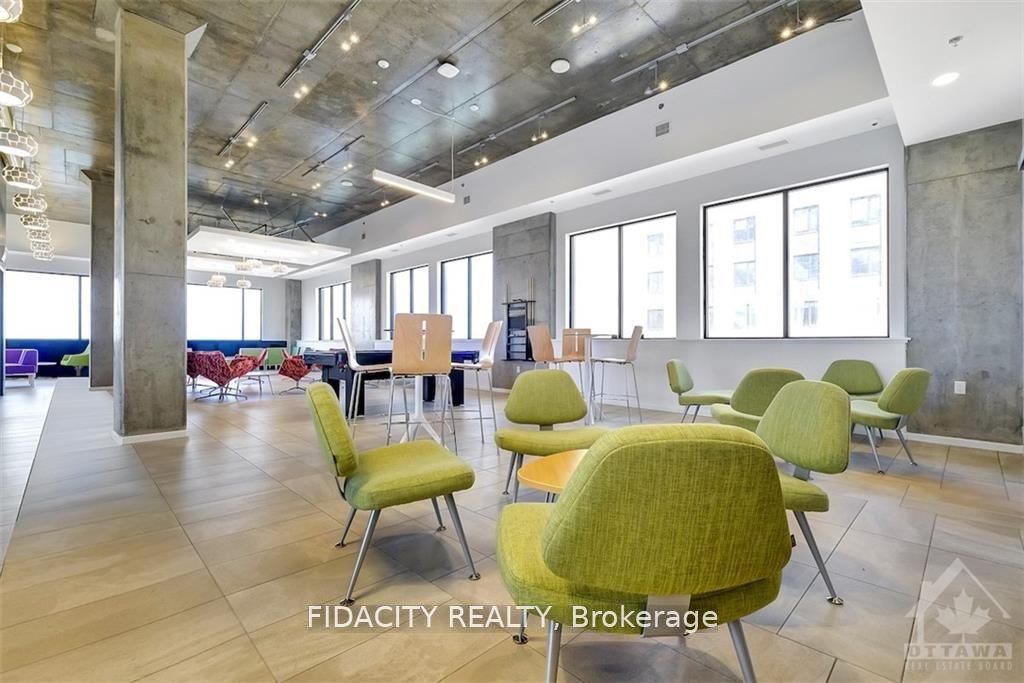 105 Champagne Avenue S 2018 Property Photo 19