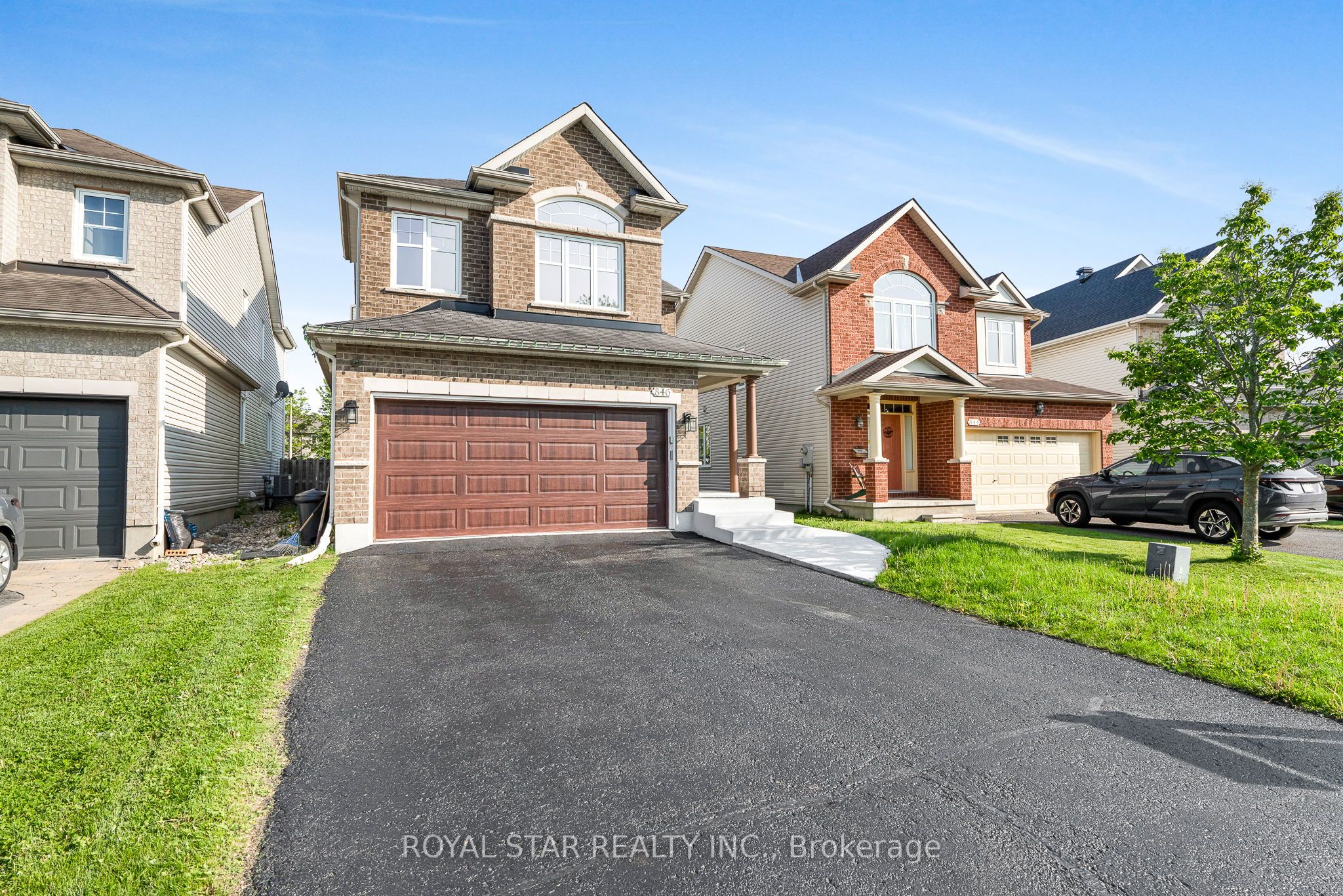 846 Feather Moss Way Property Photo 3