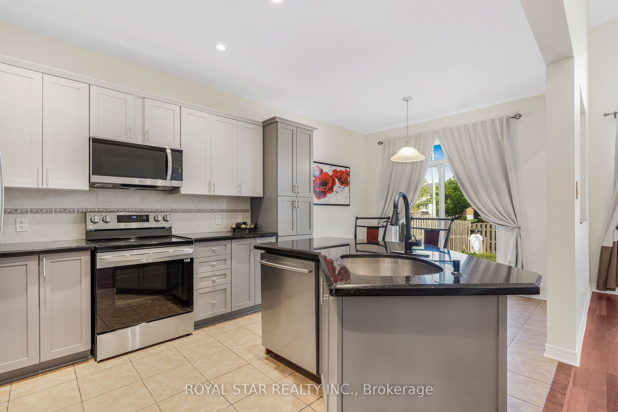 846 Feather Moss Way Property Photo 14