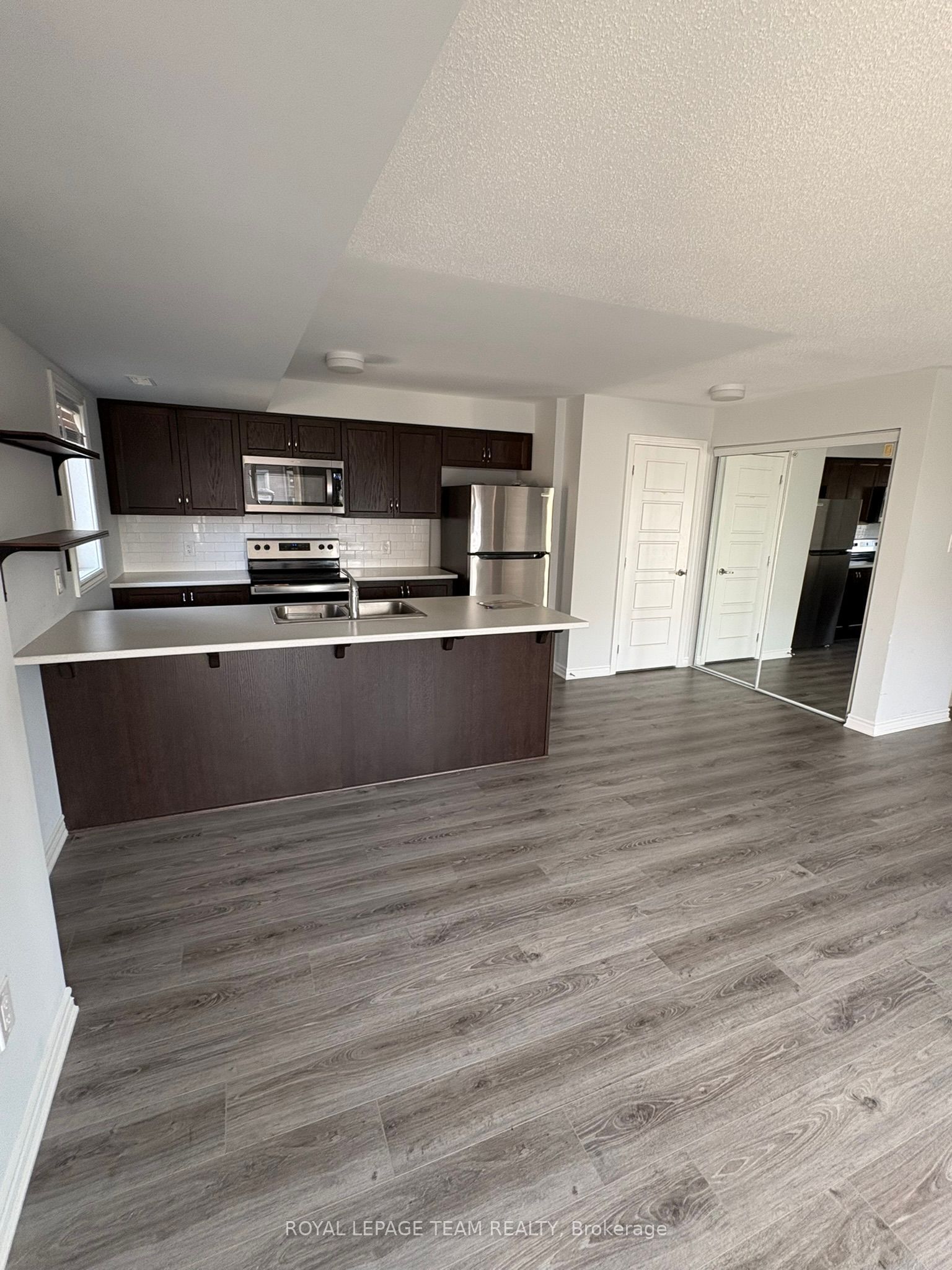 312 Pilot Private Property Photo 8