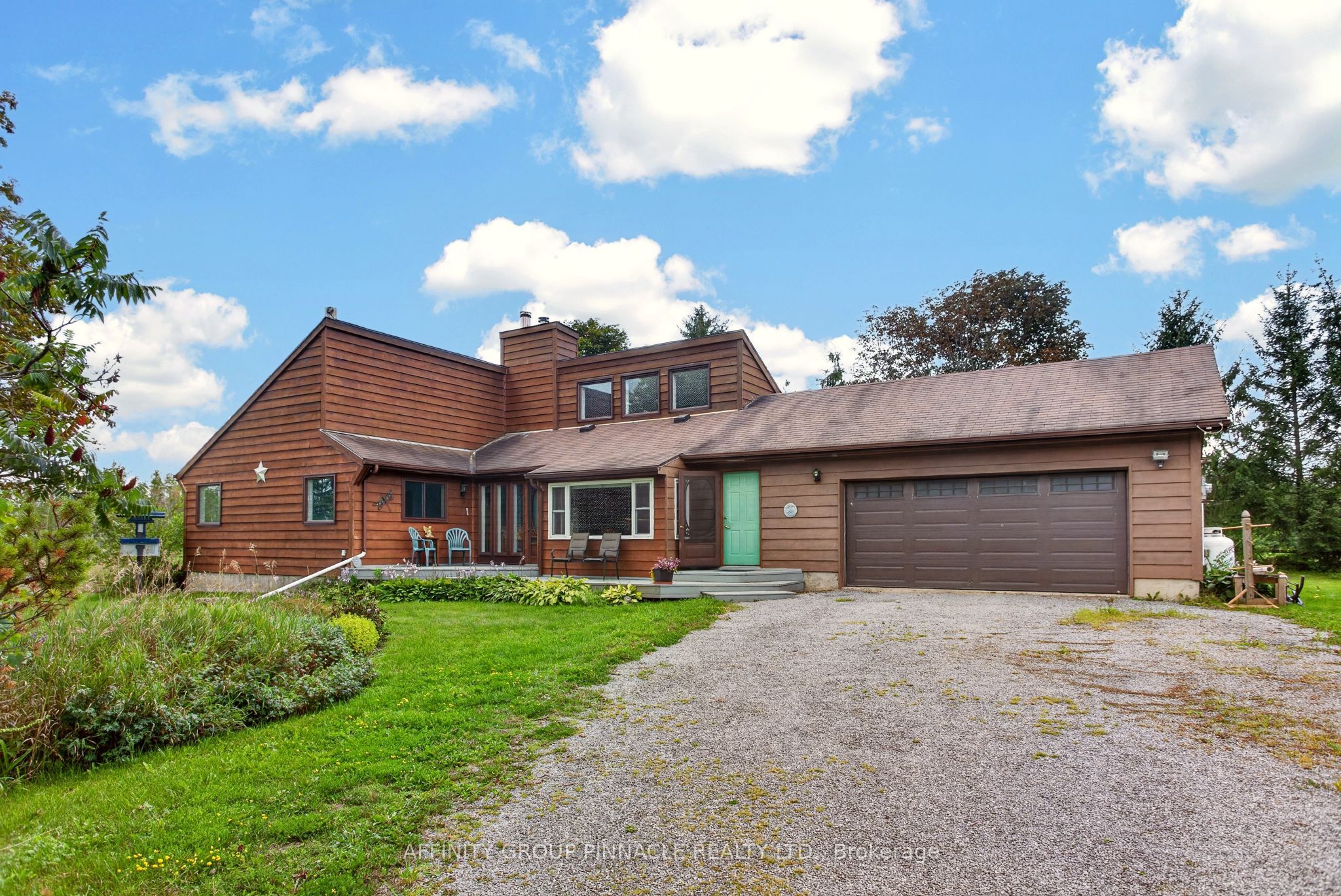 7 Ranchers Road Property Photo 1