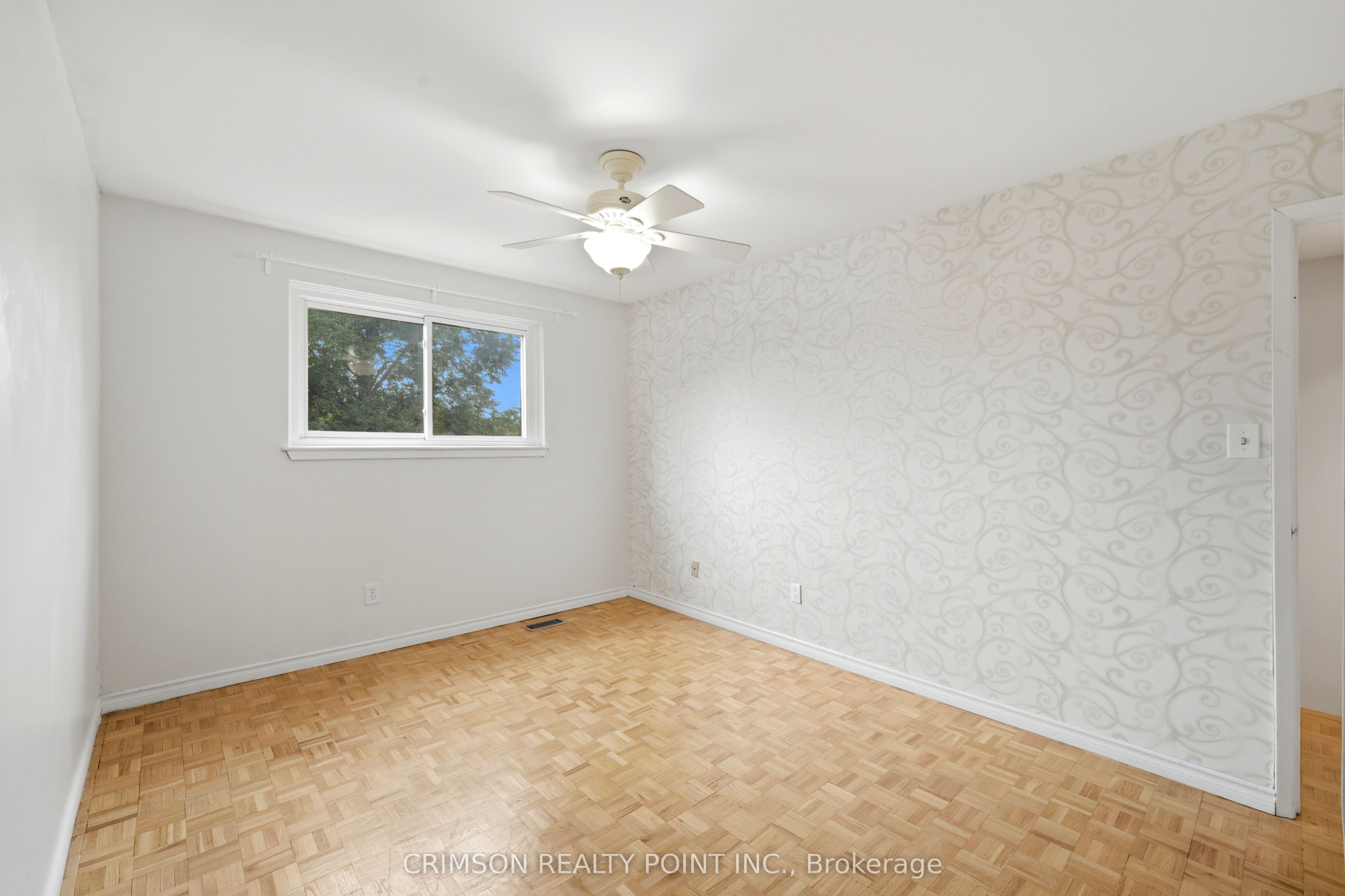 1350 Garth Street 77 Property Photo 12