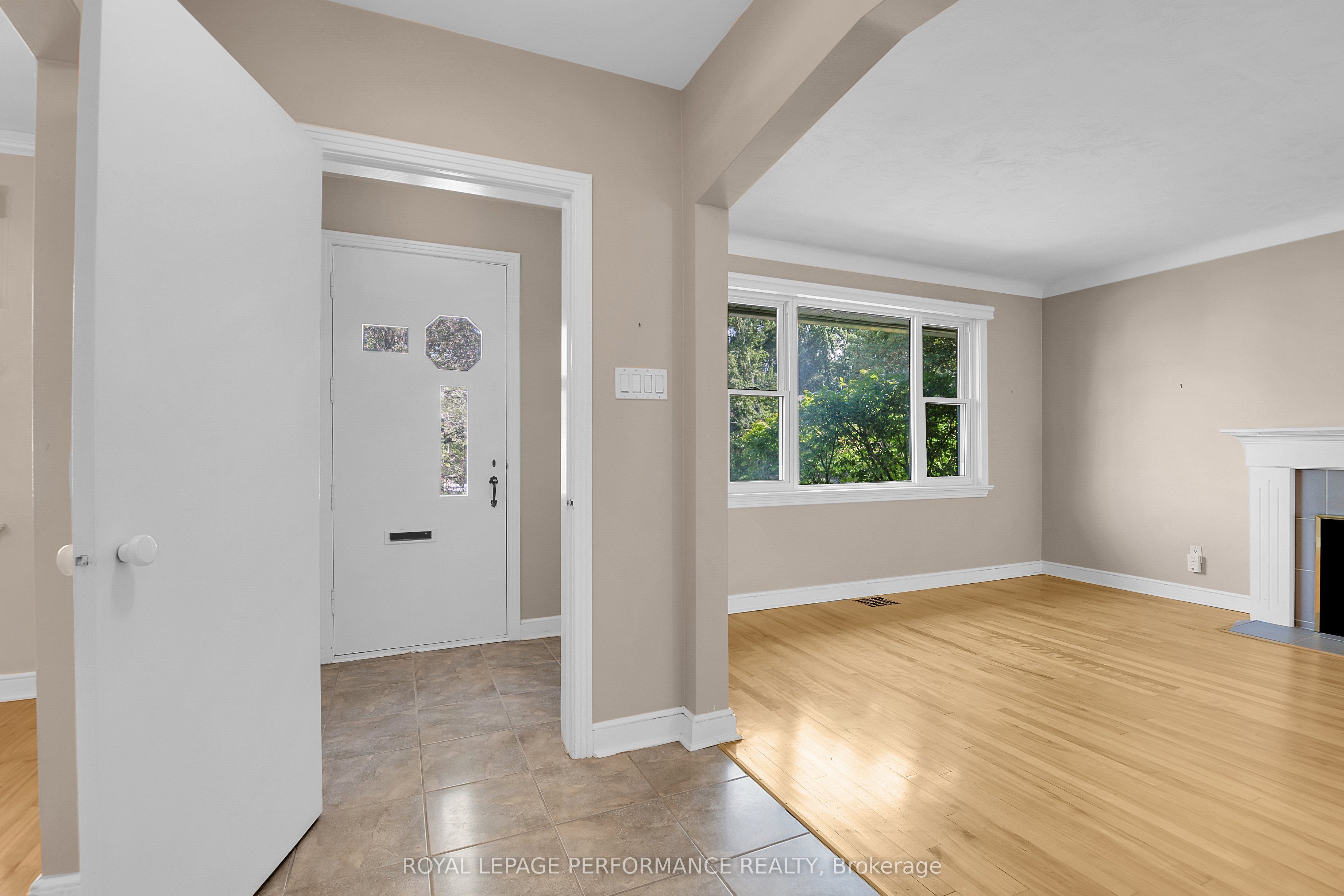 166 Winther Avenue Property Photo 6