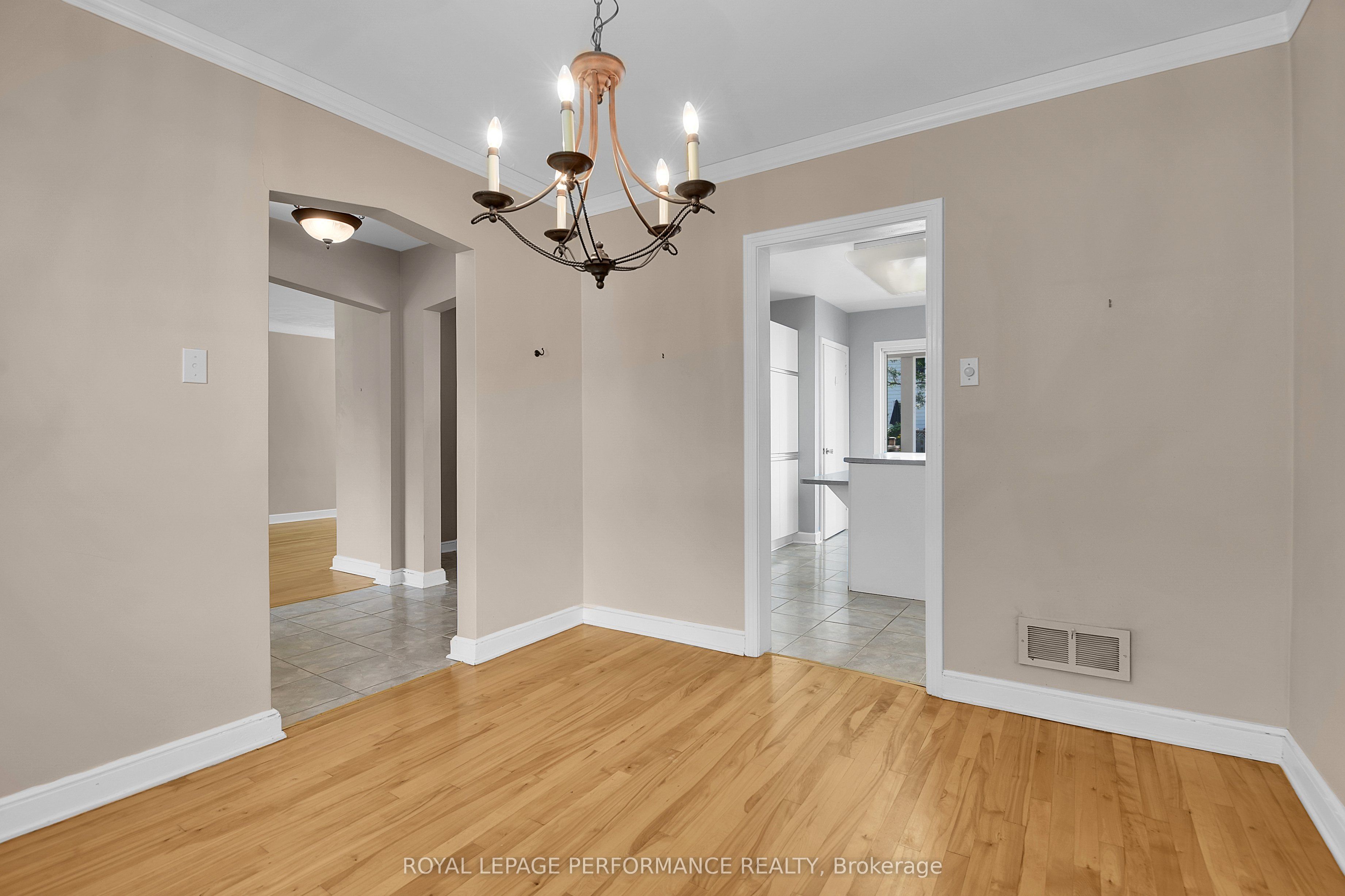 166 Winther Avenue Property Photo 13