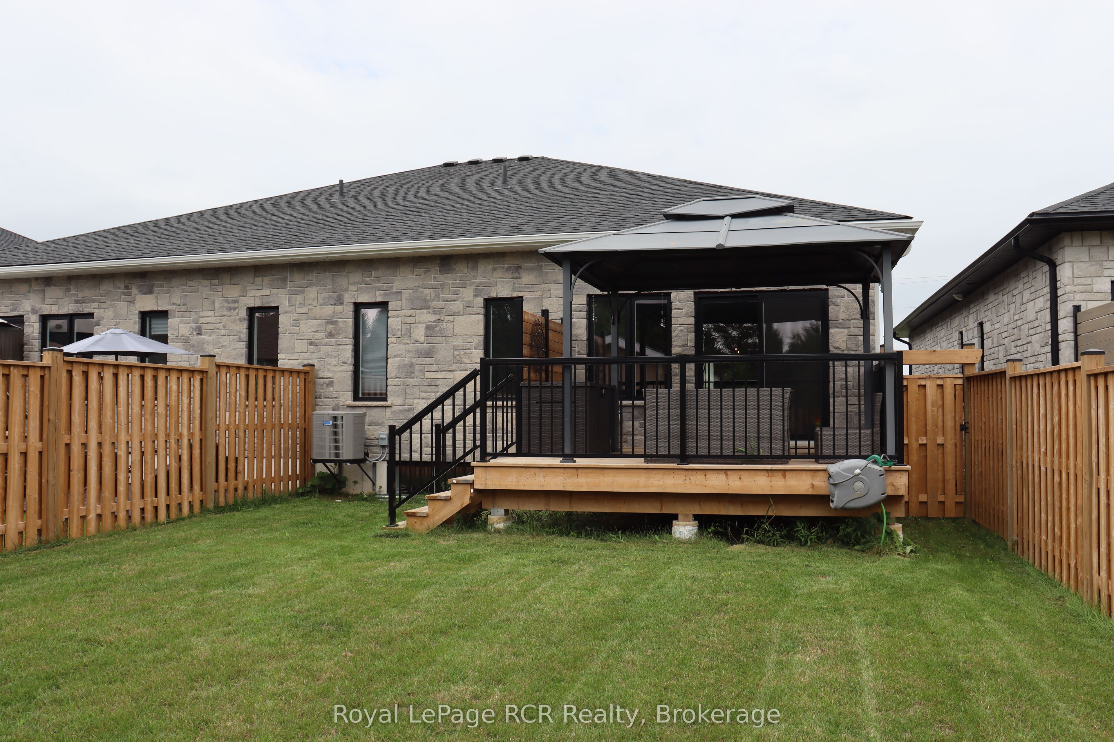 221130 Grey Road 9 Property Photo 10