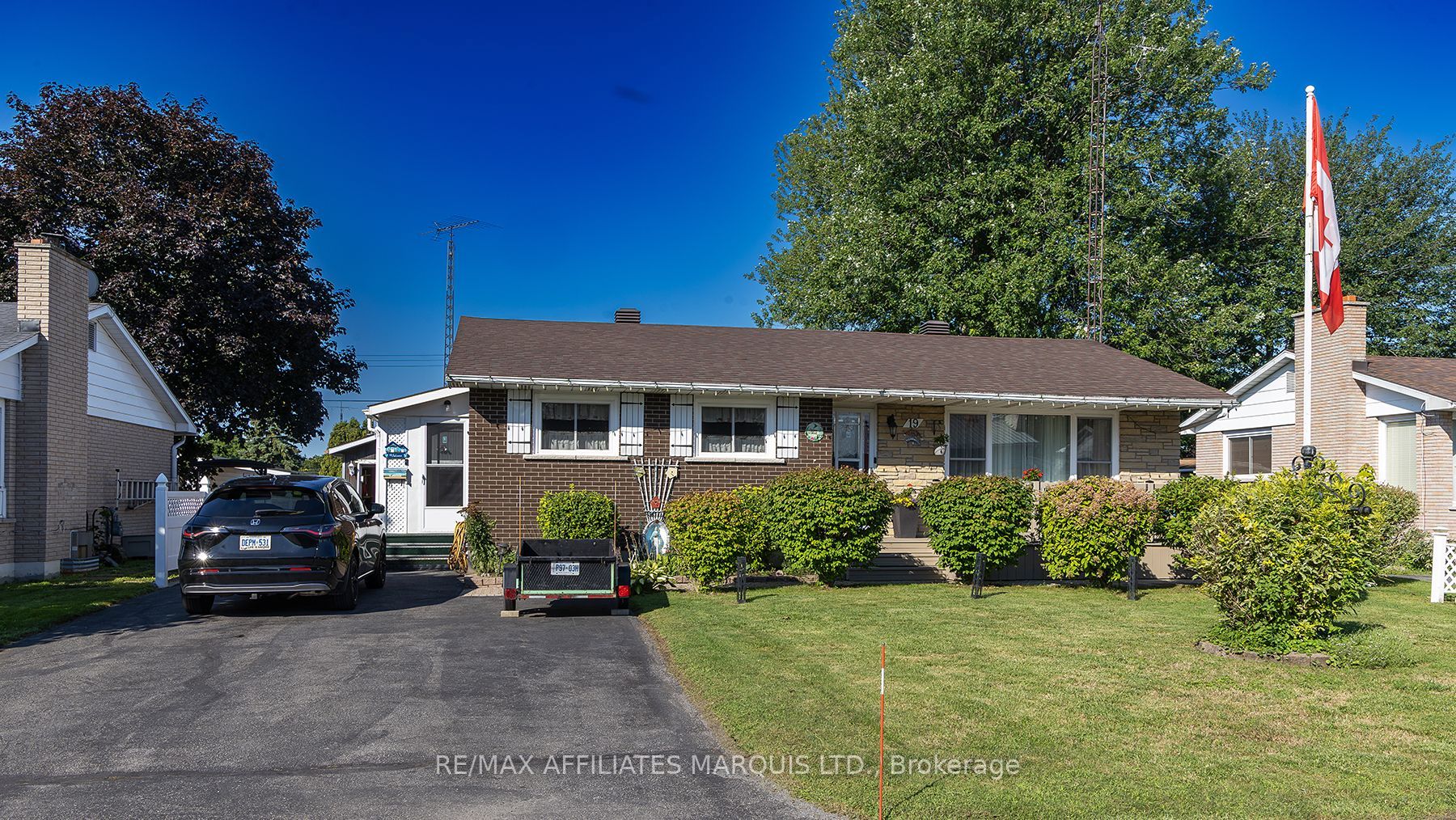 19 Orchard Way Property Photo 2