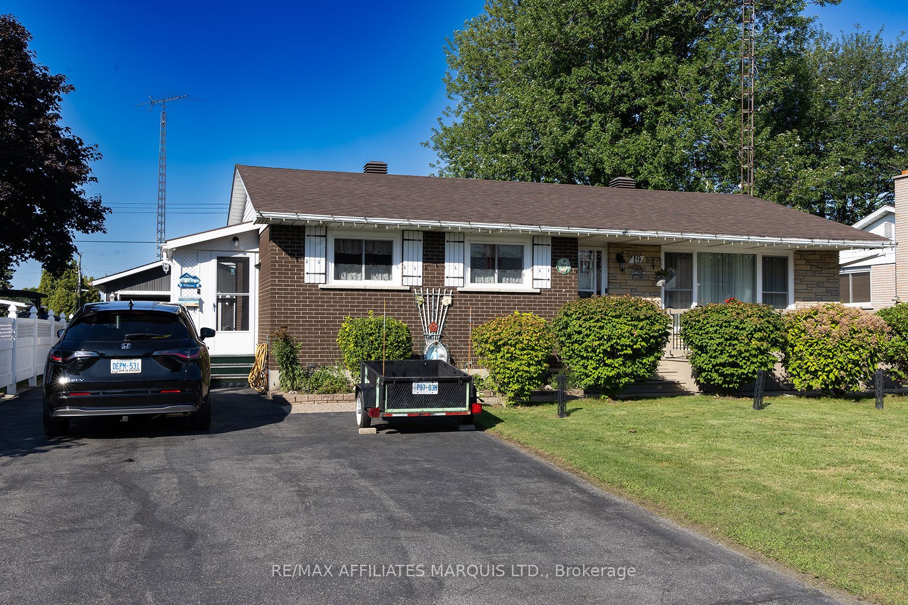19 Orchard Way Property Photo 4