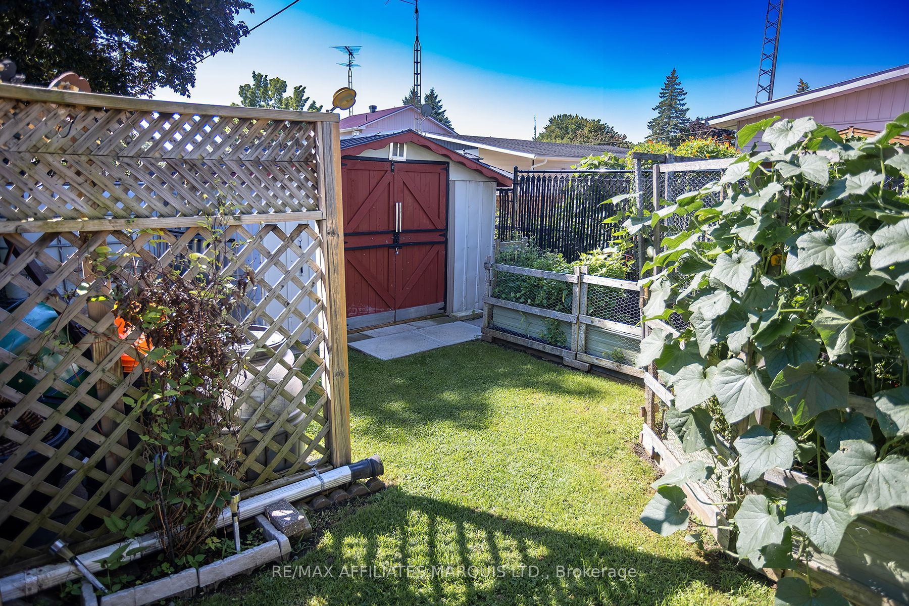 19 Orchard Way Property Photo 10
