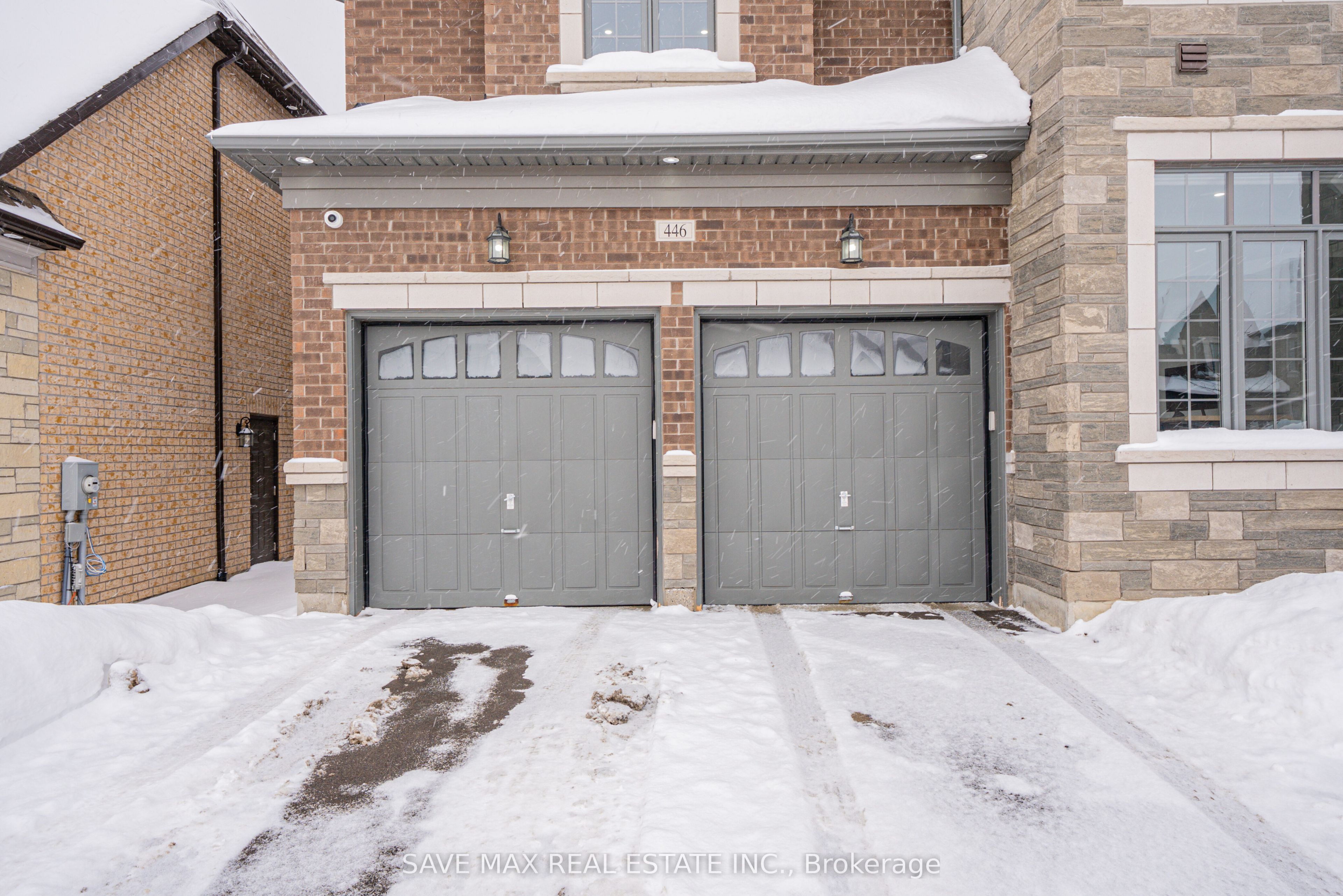 446 Woodsworth Terrace Property Photo 3