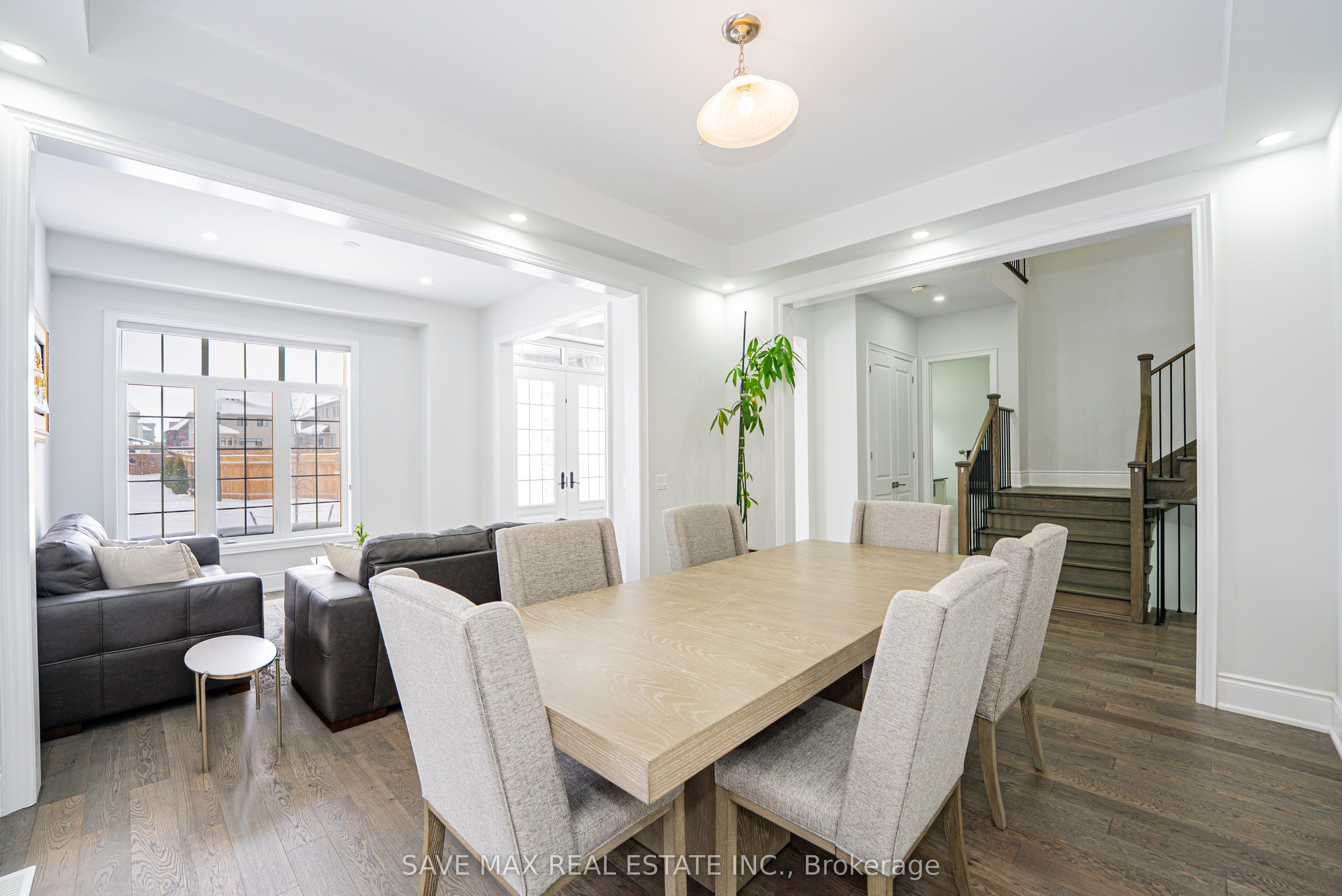 446 Woodsworth Terrace Property Photo 9