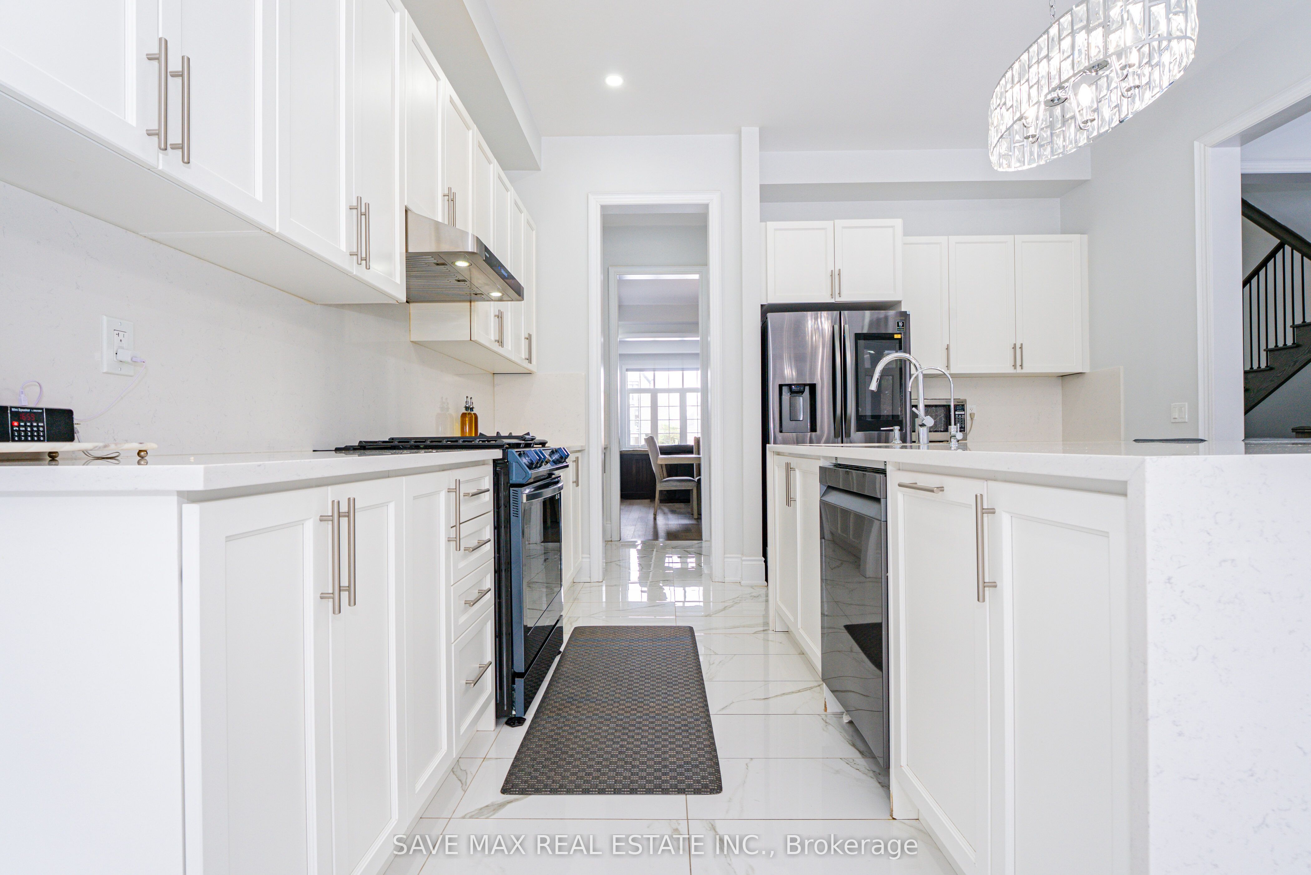 446 Woodsworth Terrace Property Photo 18