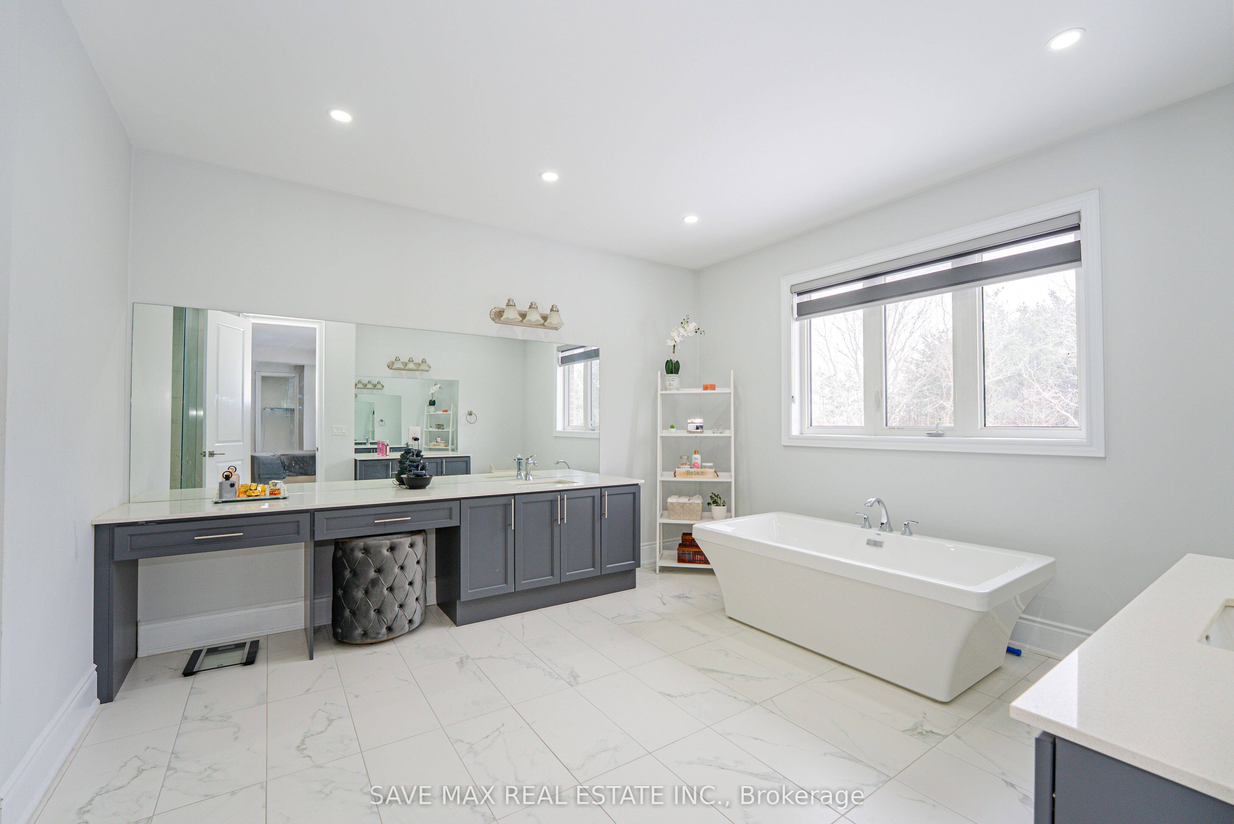 446 Woodsworth Terrace Property Photo 28