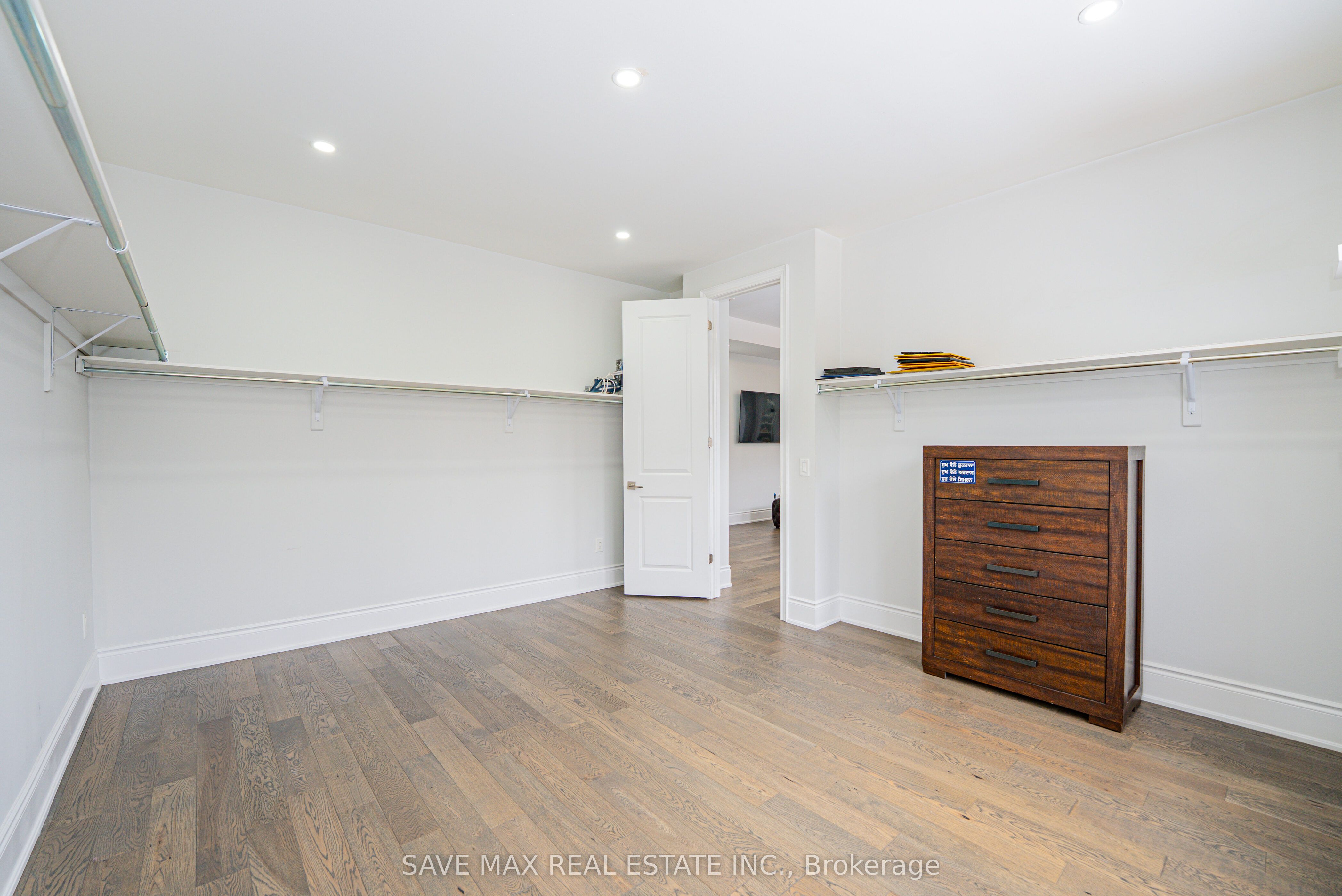 446 Woodsworth Terrace Property Photo 31