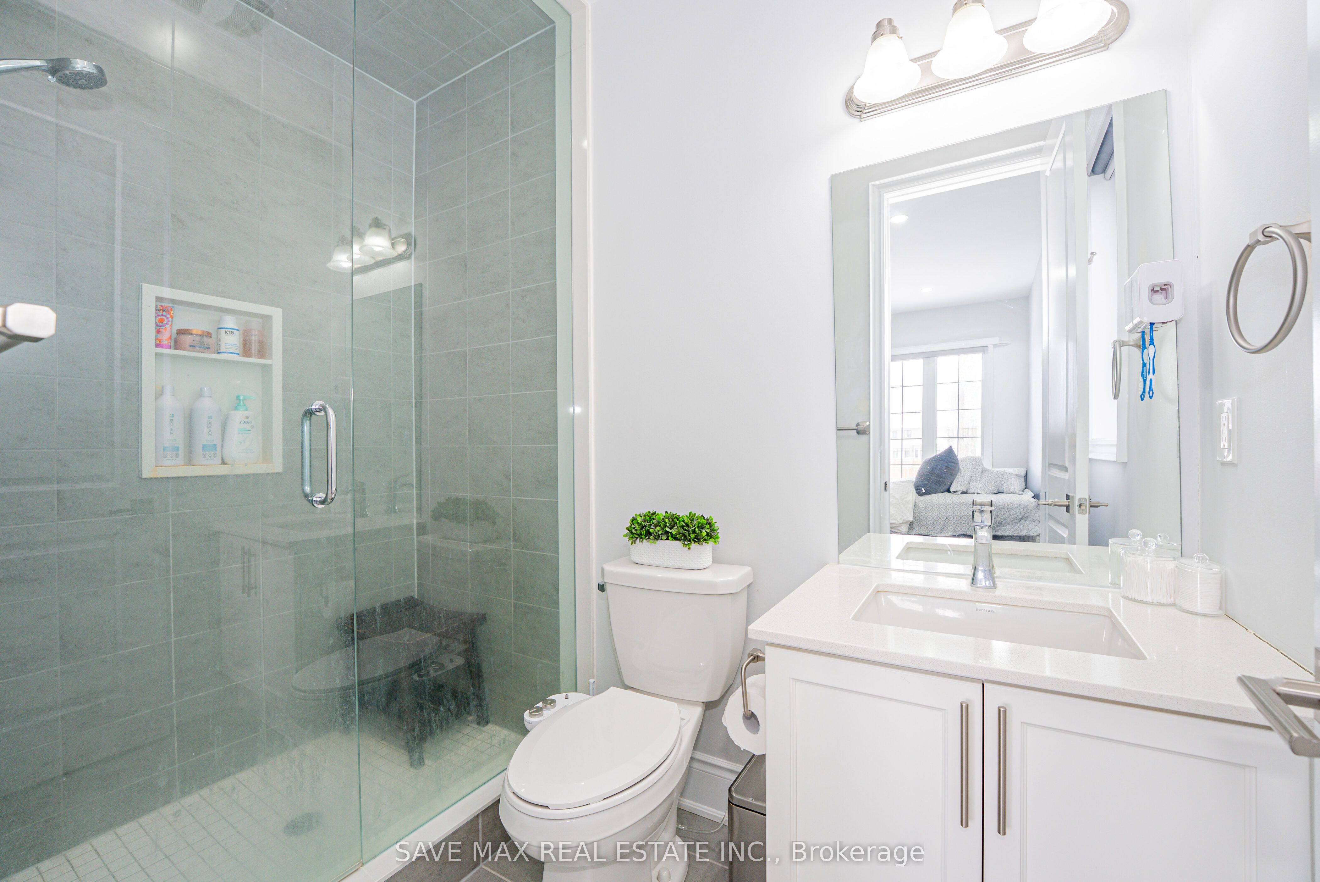 446 Woodsworth Terrace Property Photo 34