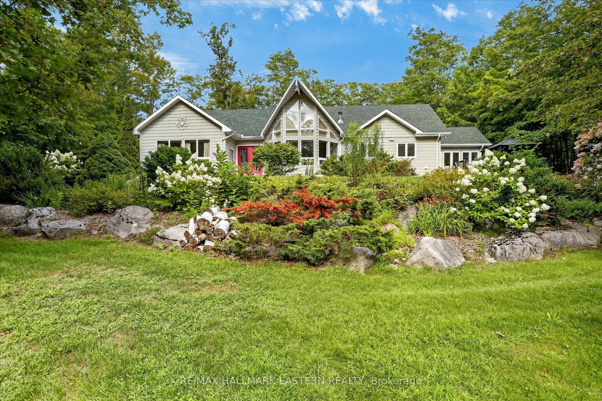 1650 Sable Court Property Photo 1