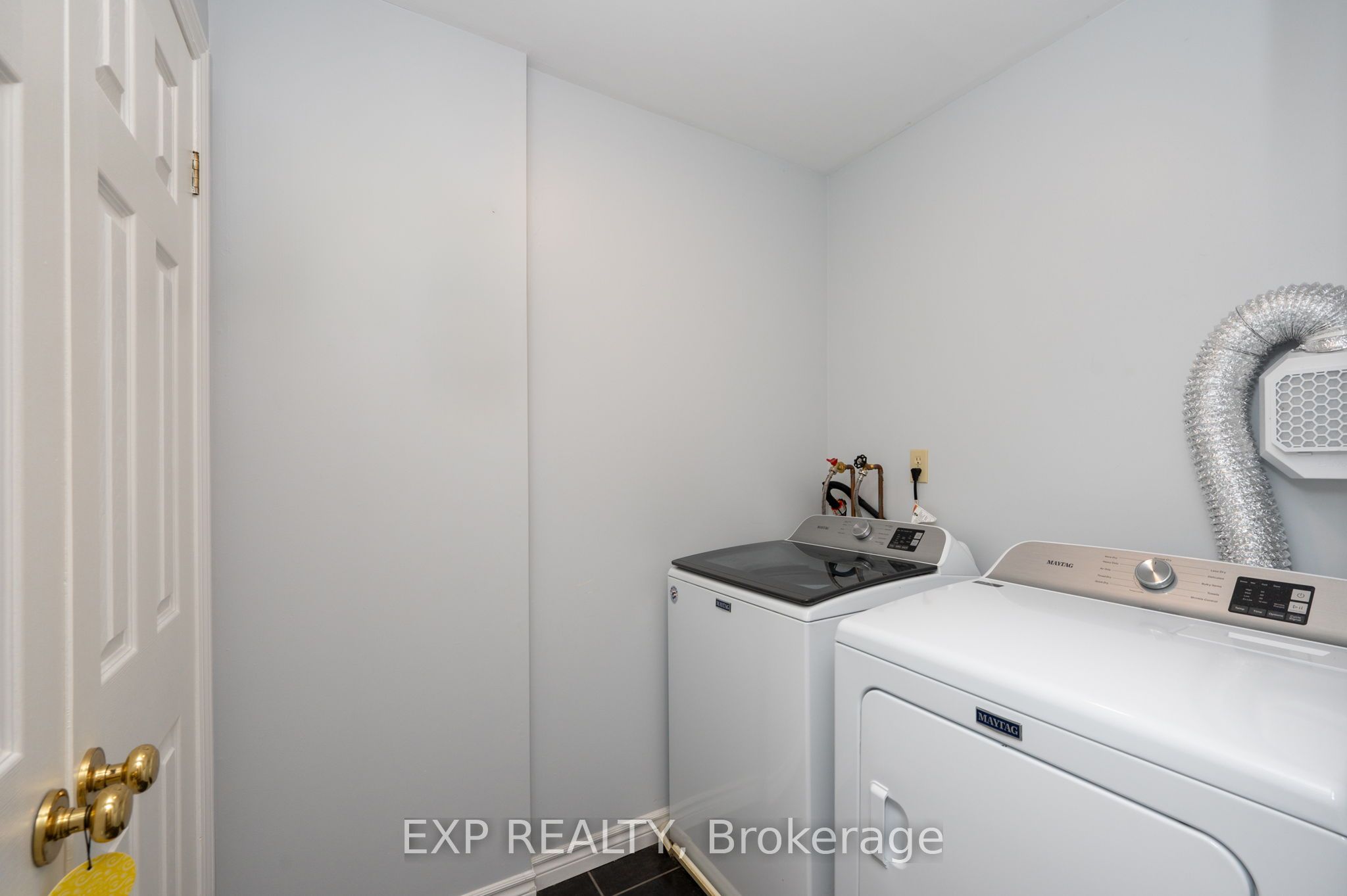 20437 Melbourne Road Property Photo 14