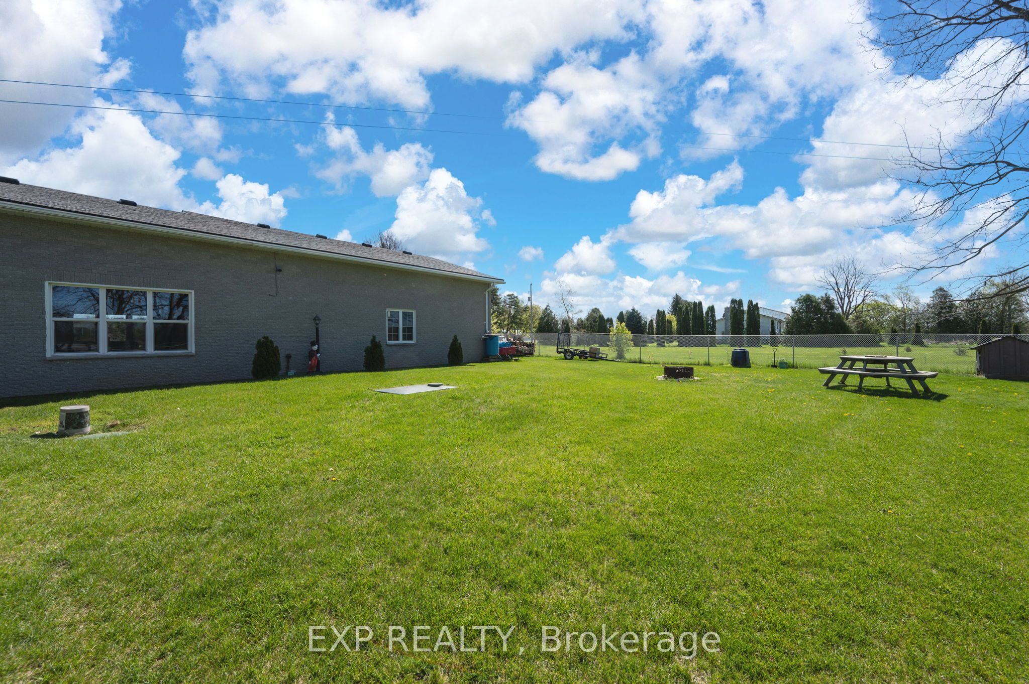 20437 Melbourne Road Property Photo 34
