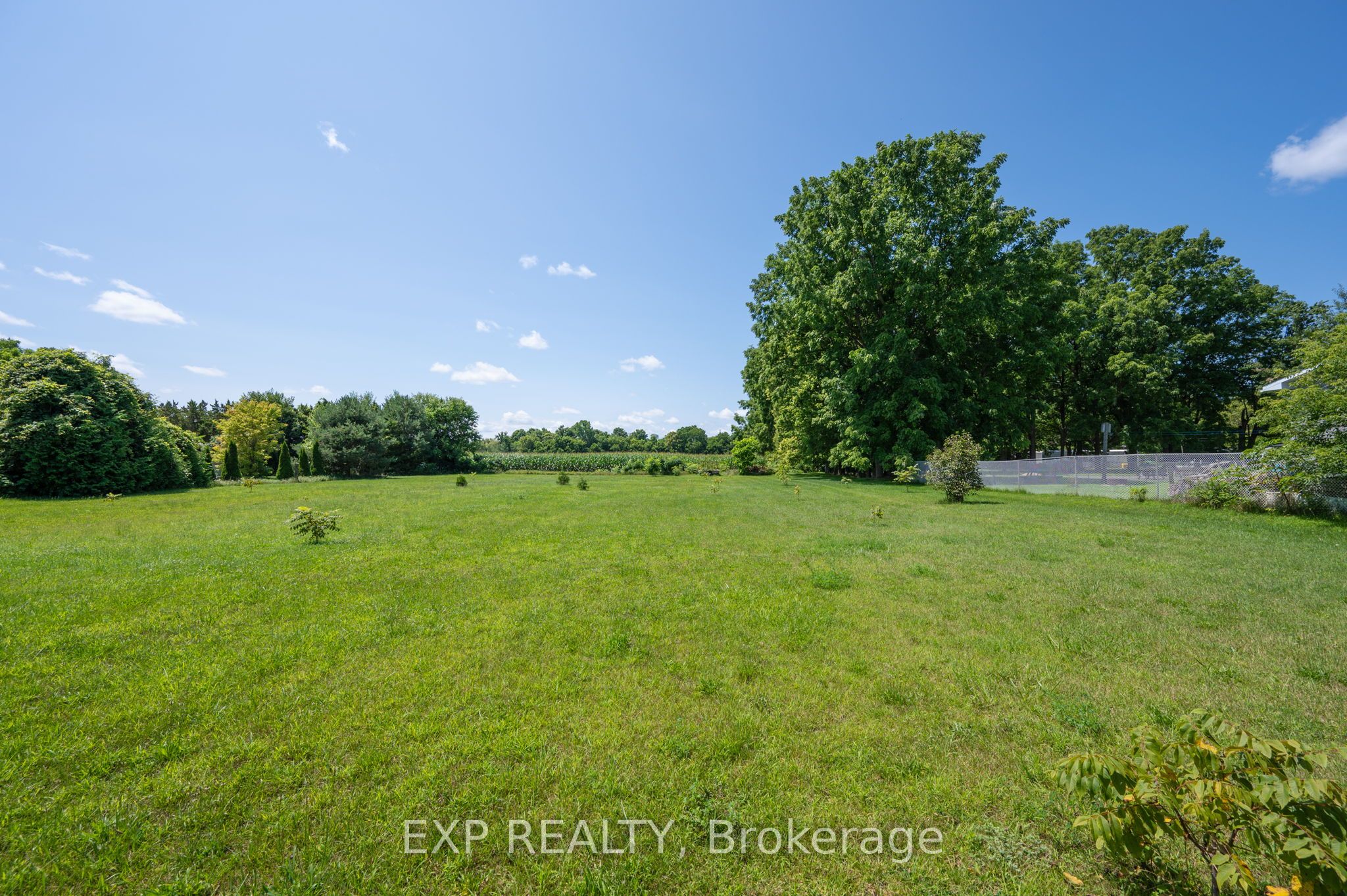 20437 Melbourne Road Property Photo 44