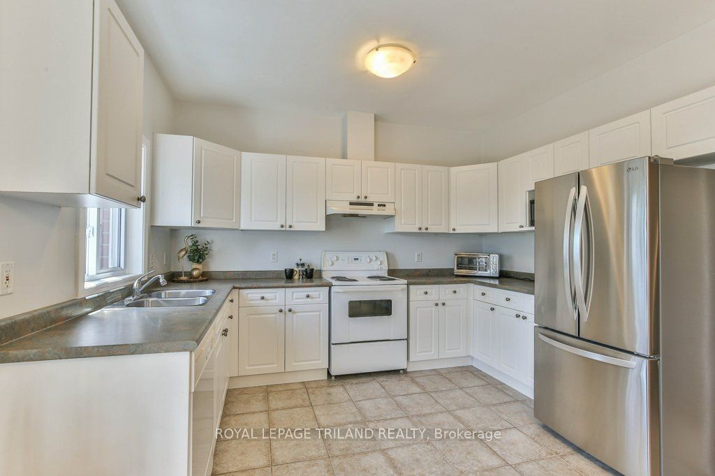 624 William Street 26 Property Photo 8